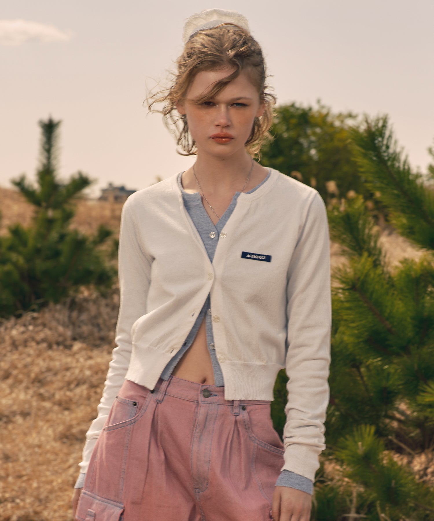 MODEL:173cm/COLOR:WHITE/SIZE:F