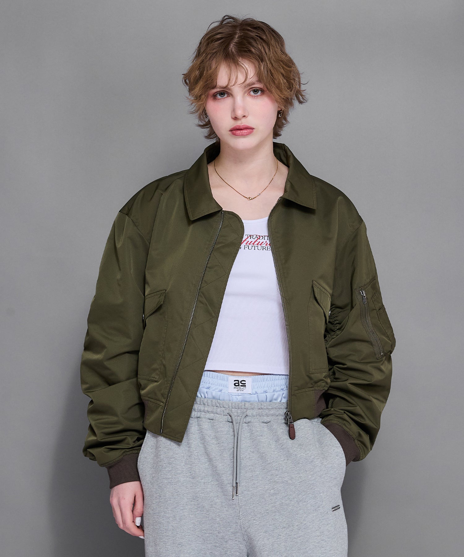 MODEL:170cm/COLOR:KHAKI/SIZE:F