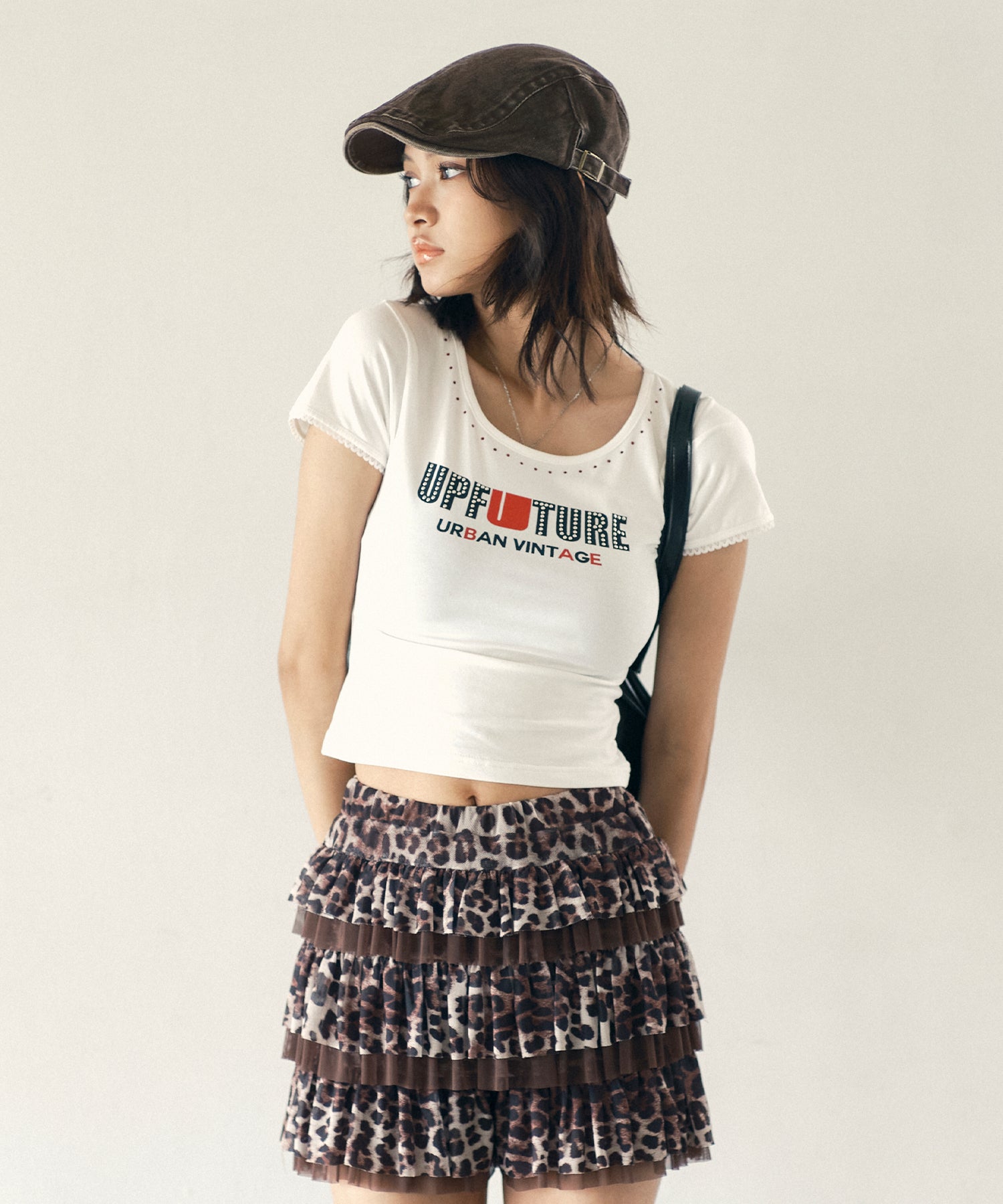 MODEL:170cm/COLOR:WHITE/SIZE:F