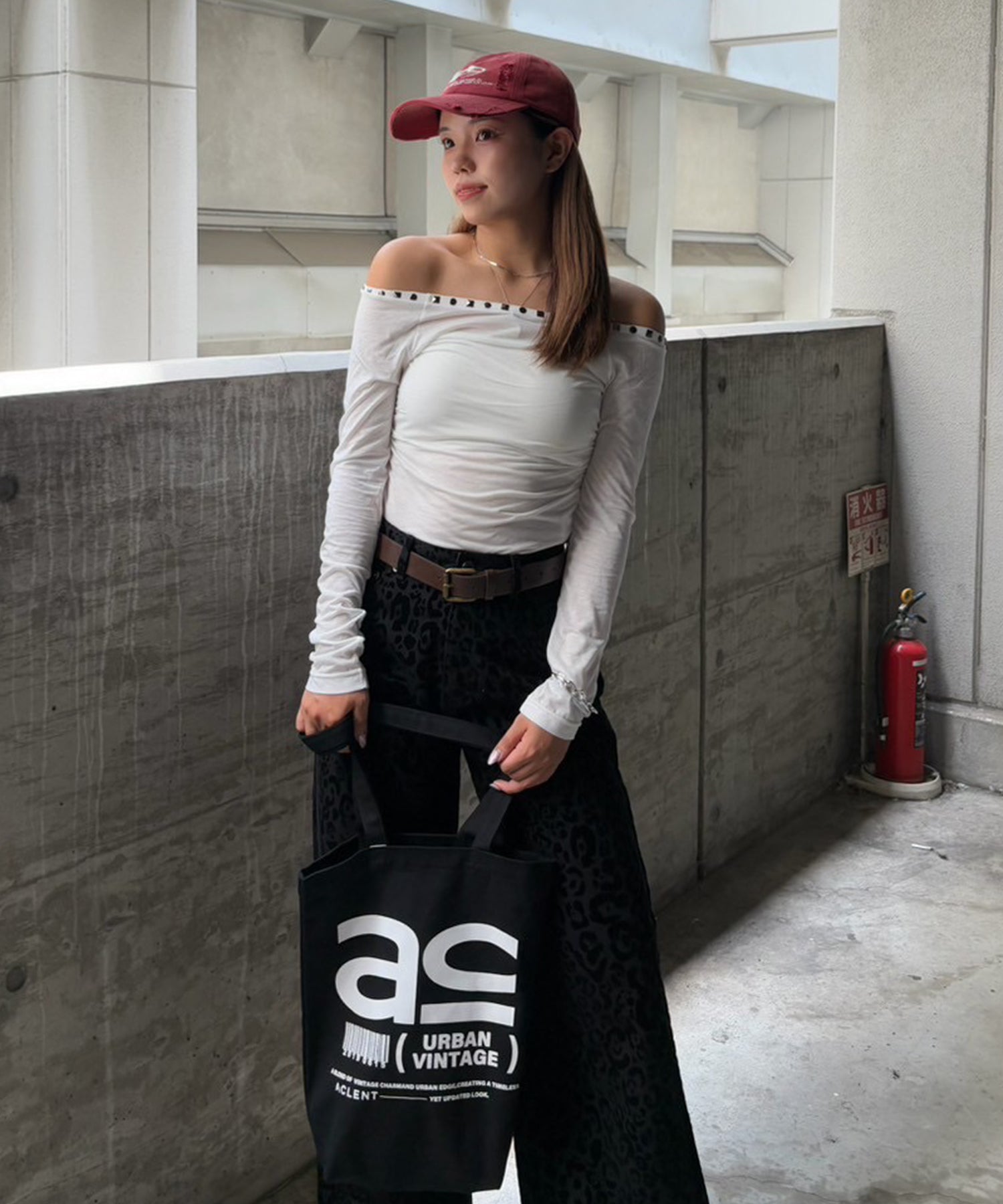 COLOR:BLACK/SIZE:F