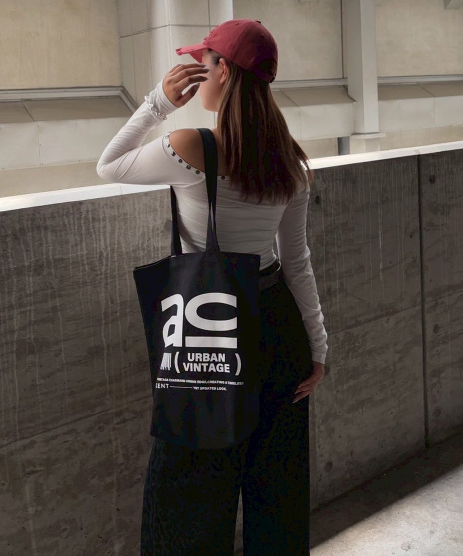 COLOR:BLACK/SIZE:F