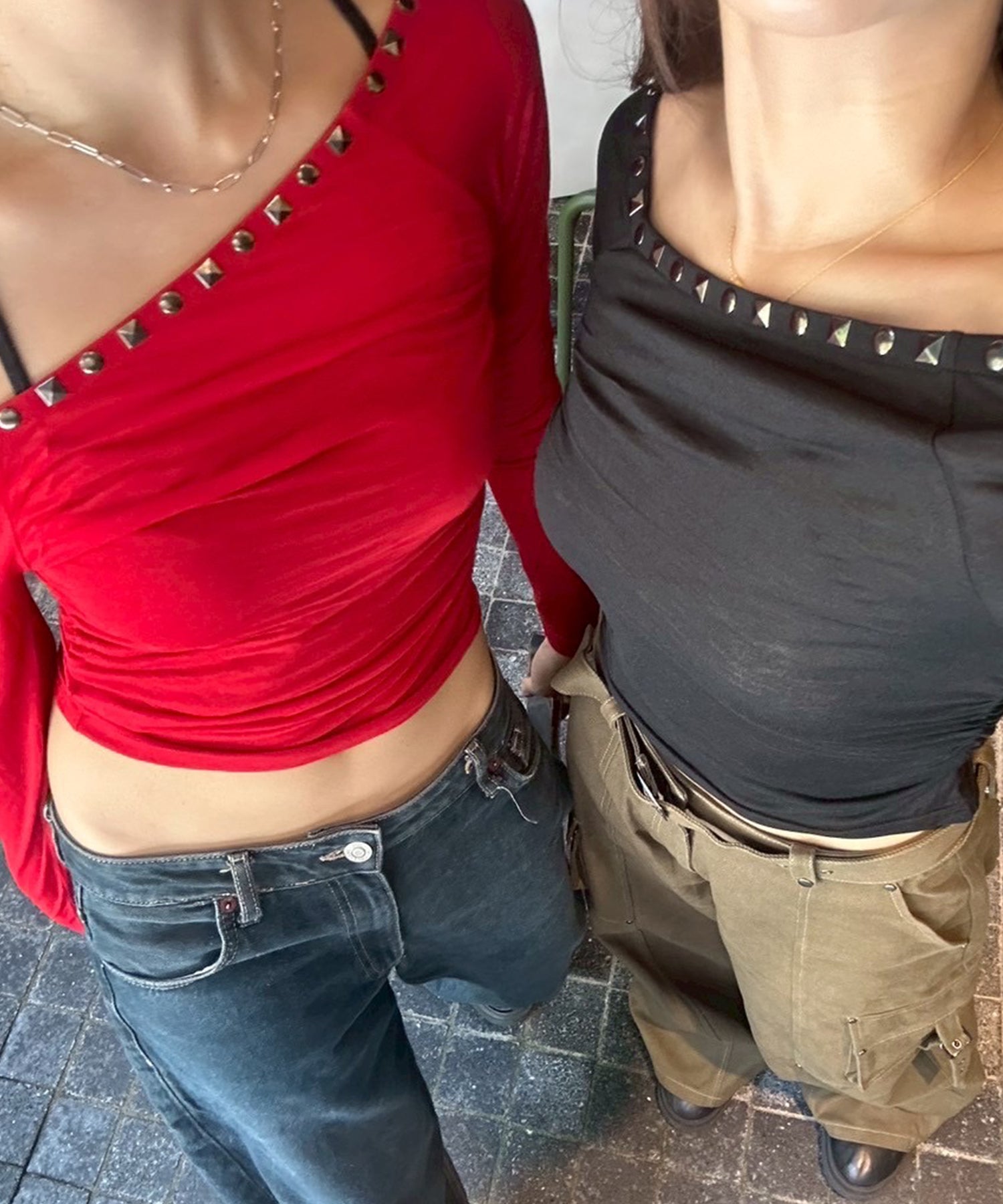 スタッズワンショルシアーロンT