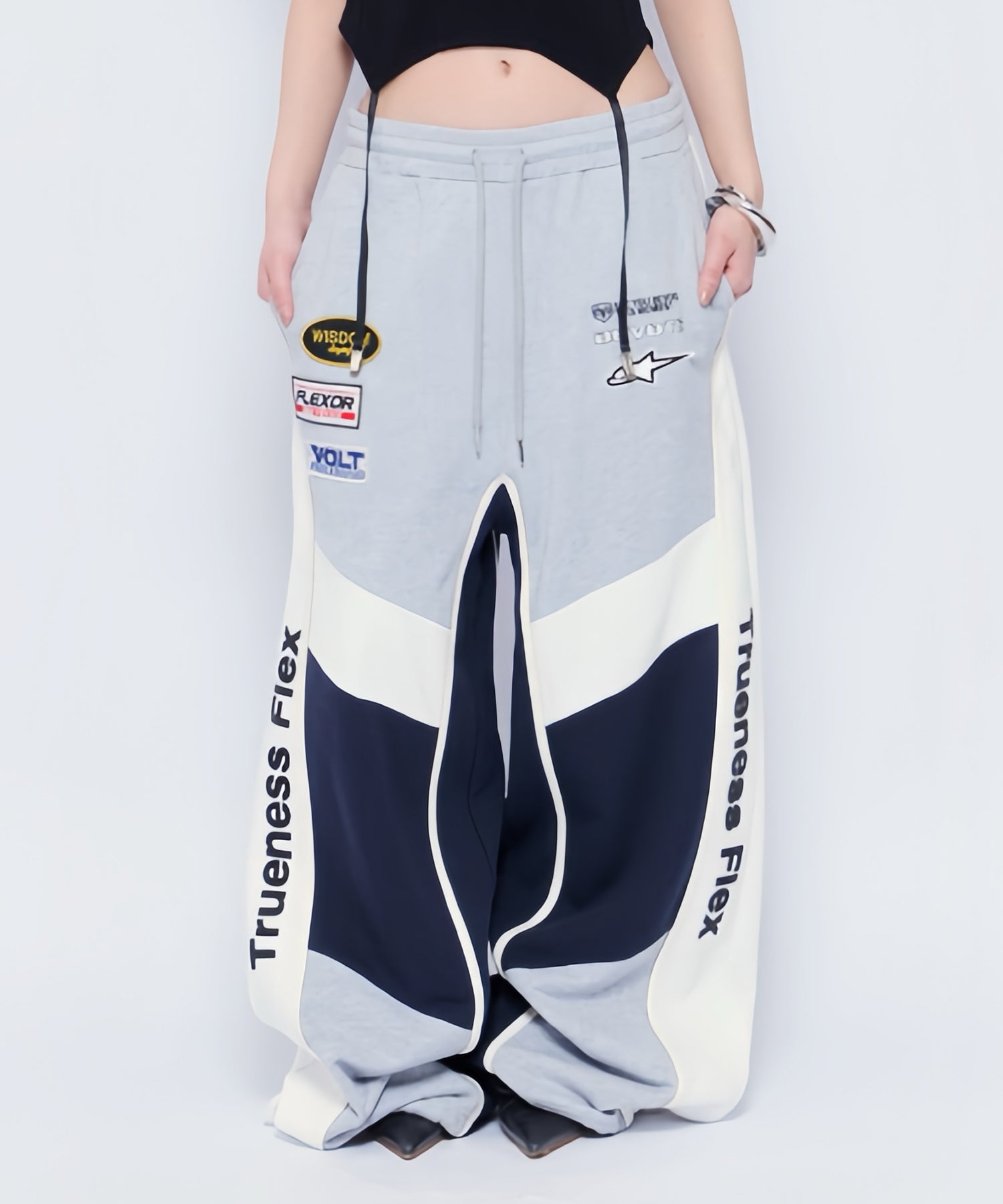 MODEL:155cm/COLOR:GRY/SIZE:F