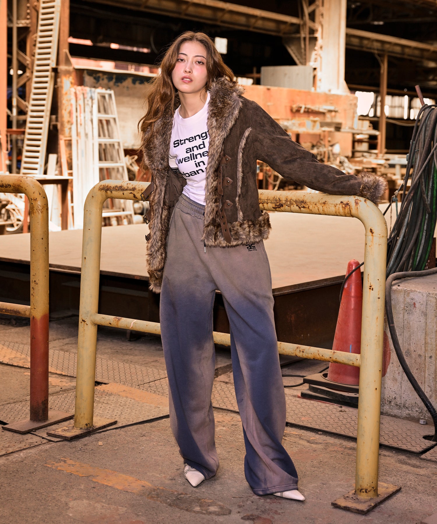 MODEL:163cm/COLOR:NAVY/SIZE:M