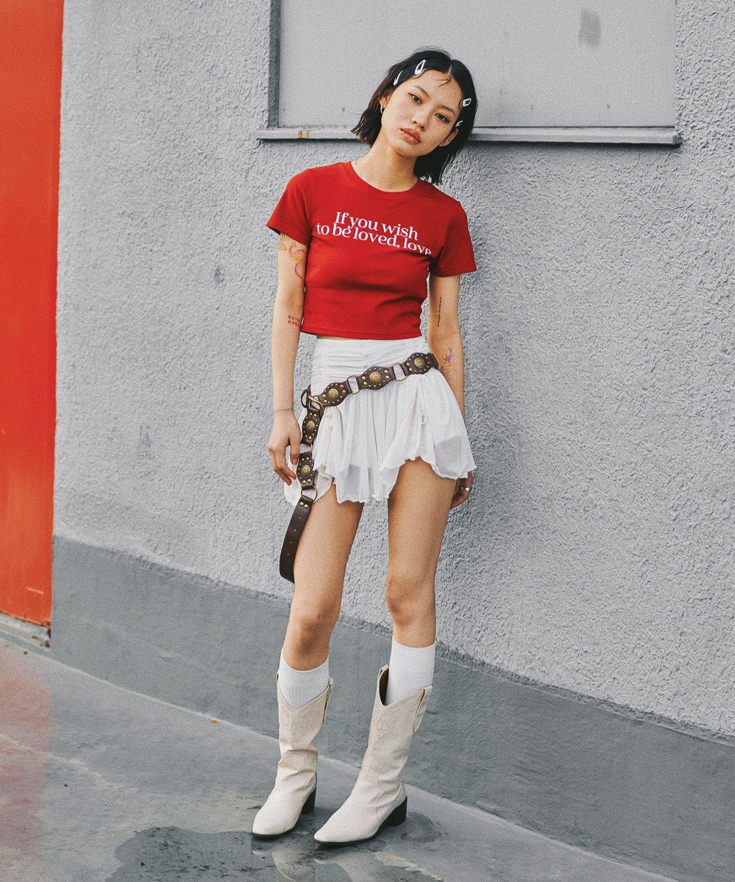 MODEL:161cm/COLOR:WHITE/SIZE:F
