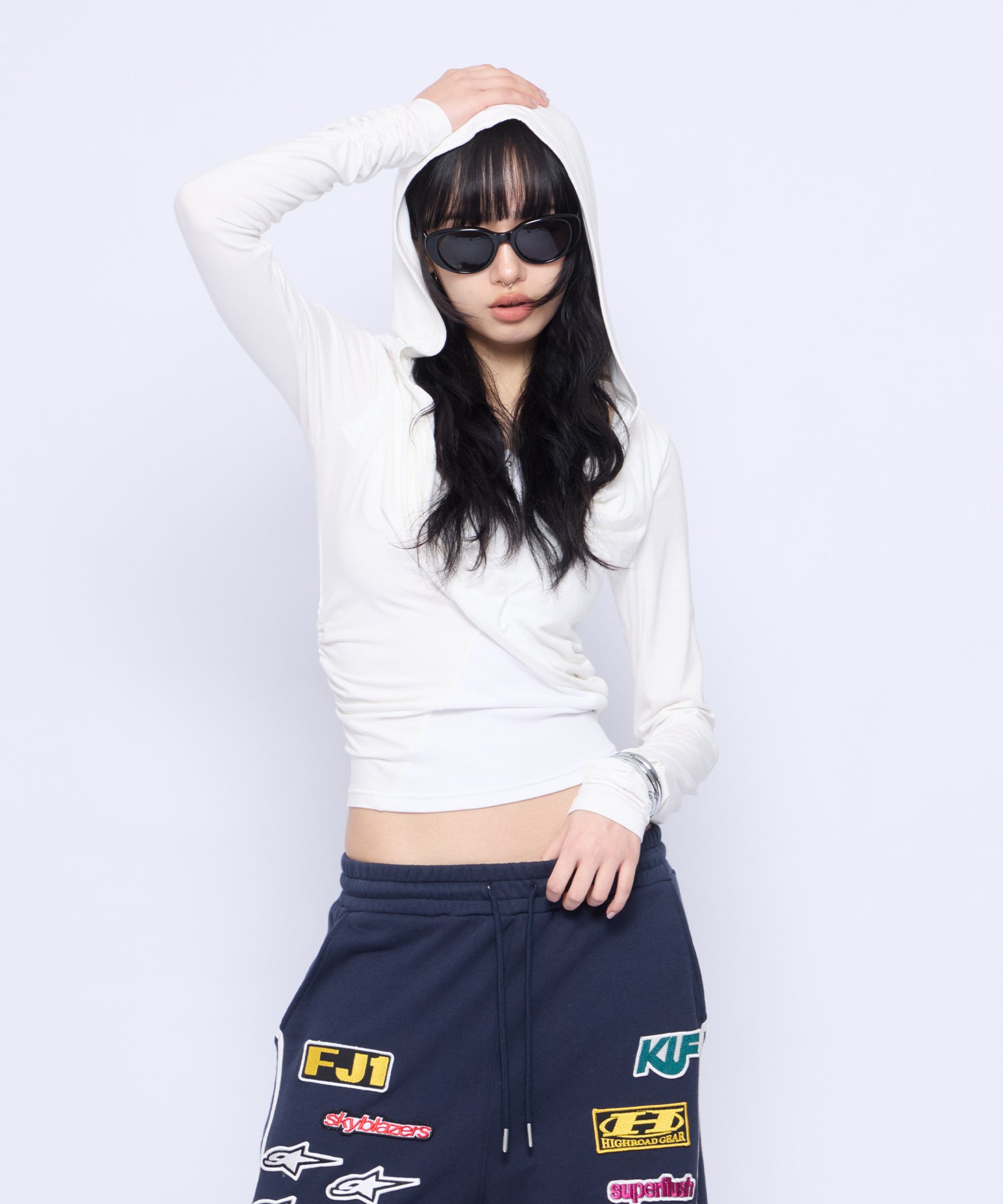 MODEL:172cm/COLOR:WHT/SIZE:F