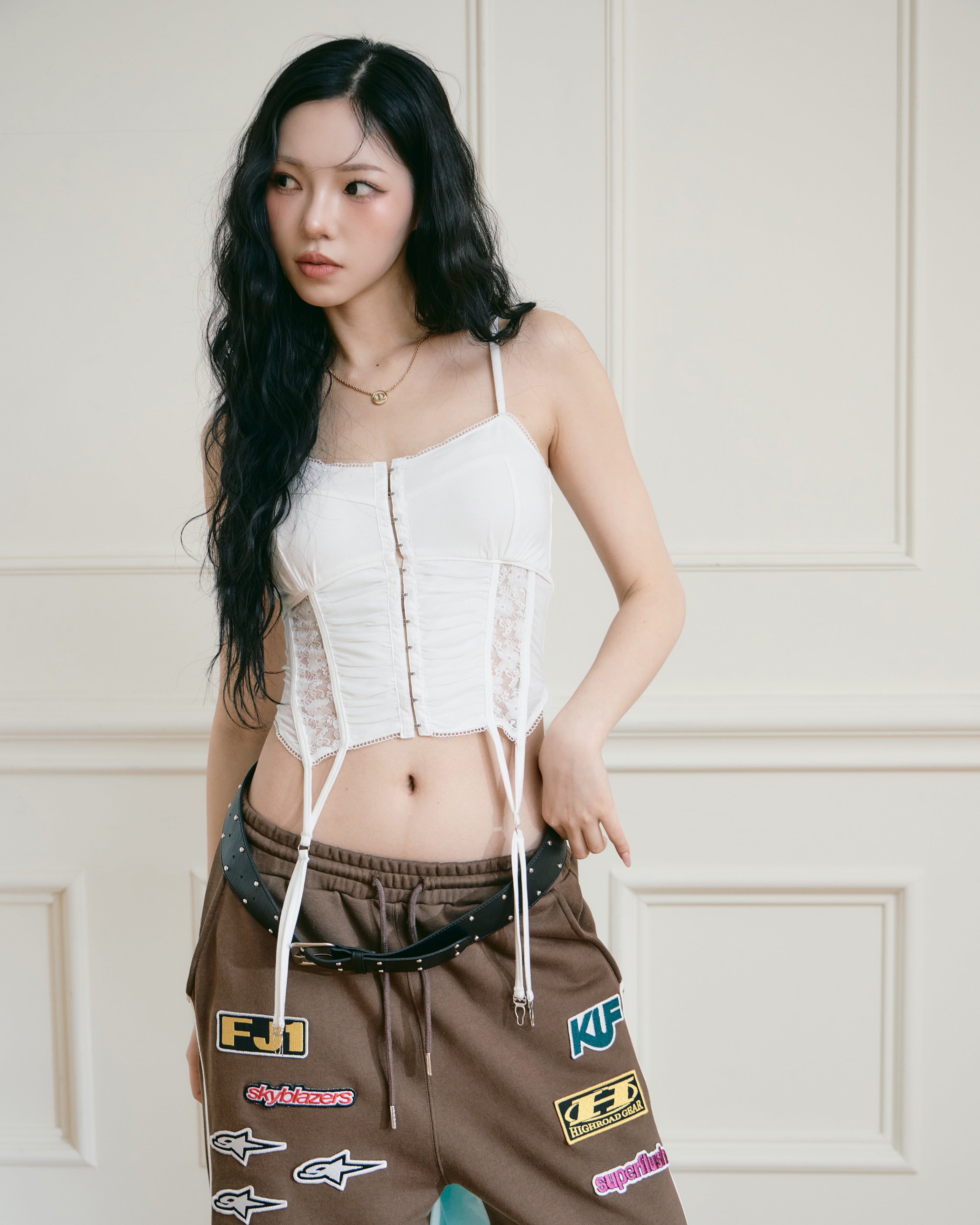 MODEL:170cm/COLOR:WHT/SIZE:F