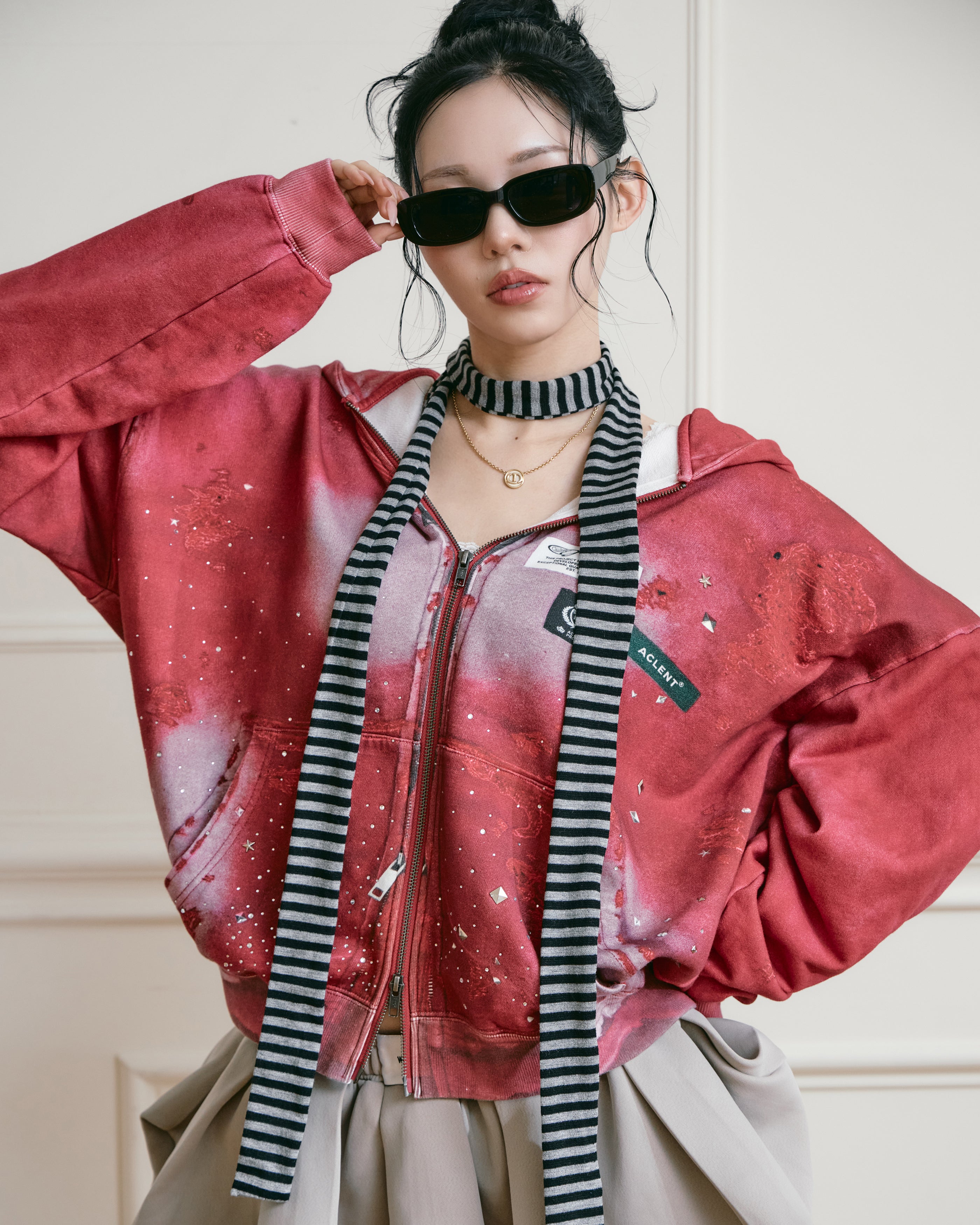 MODEL:170cm/COLOR:RED/SIZE:F