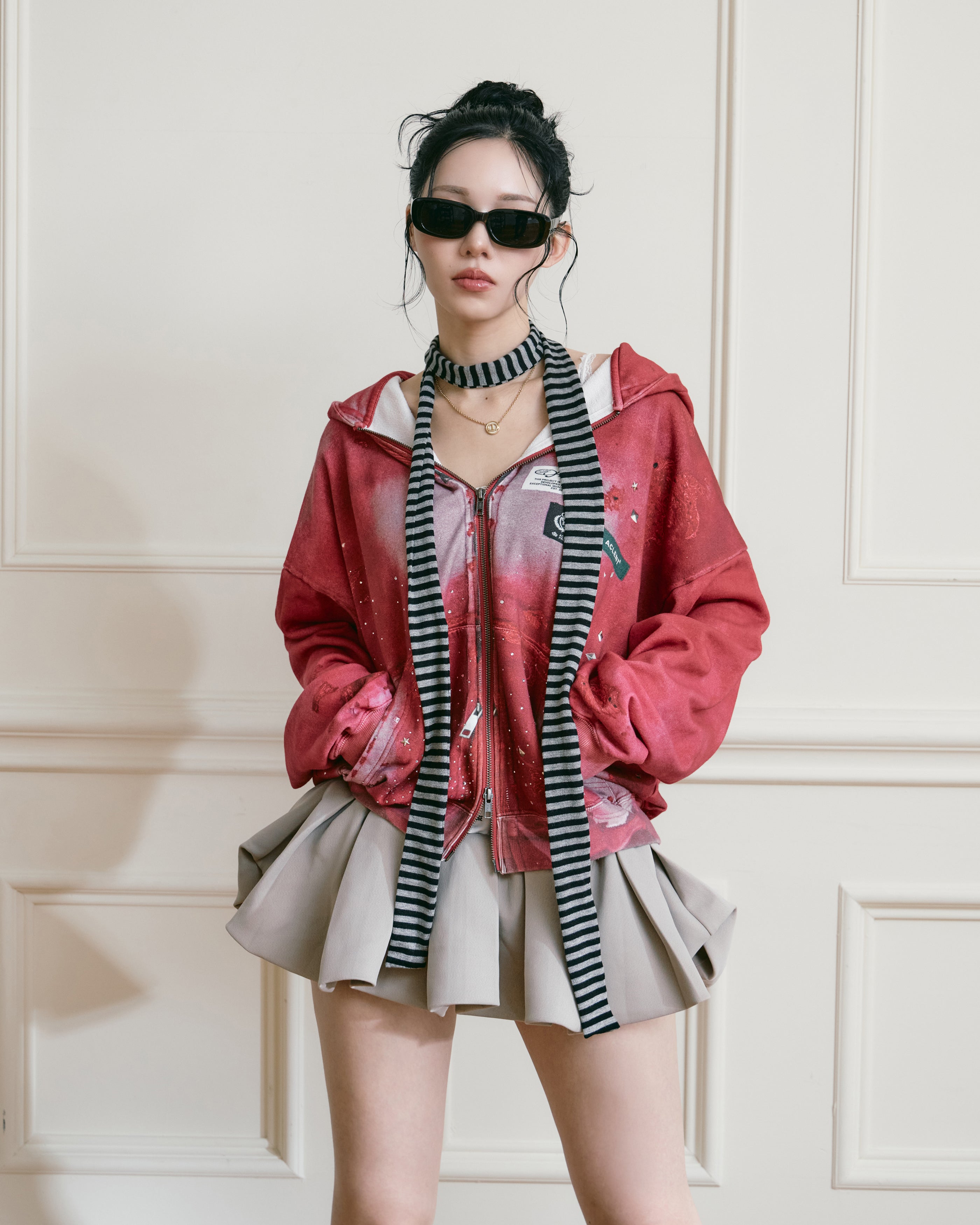 MODEL:170cm/COLOR:RED/SIZE:F