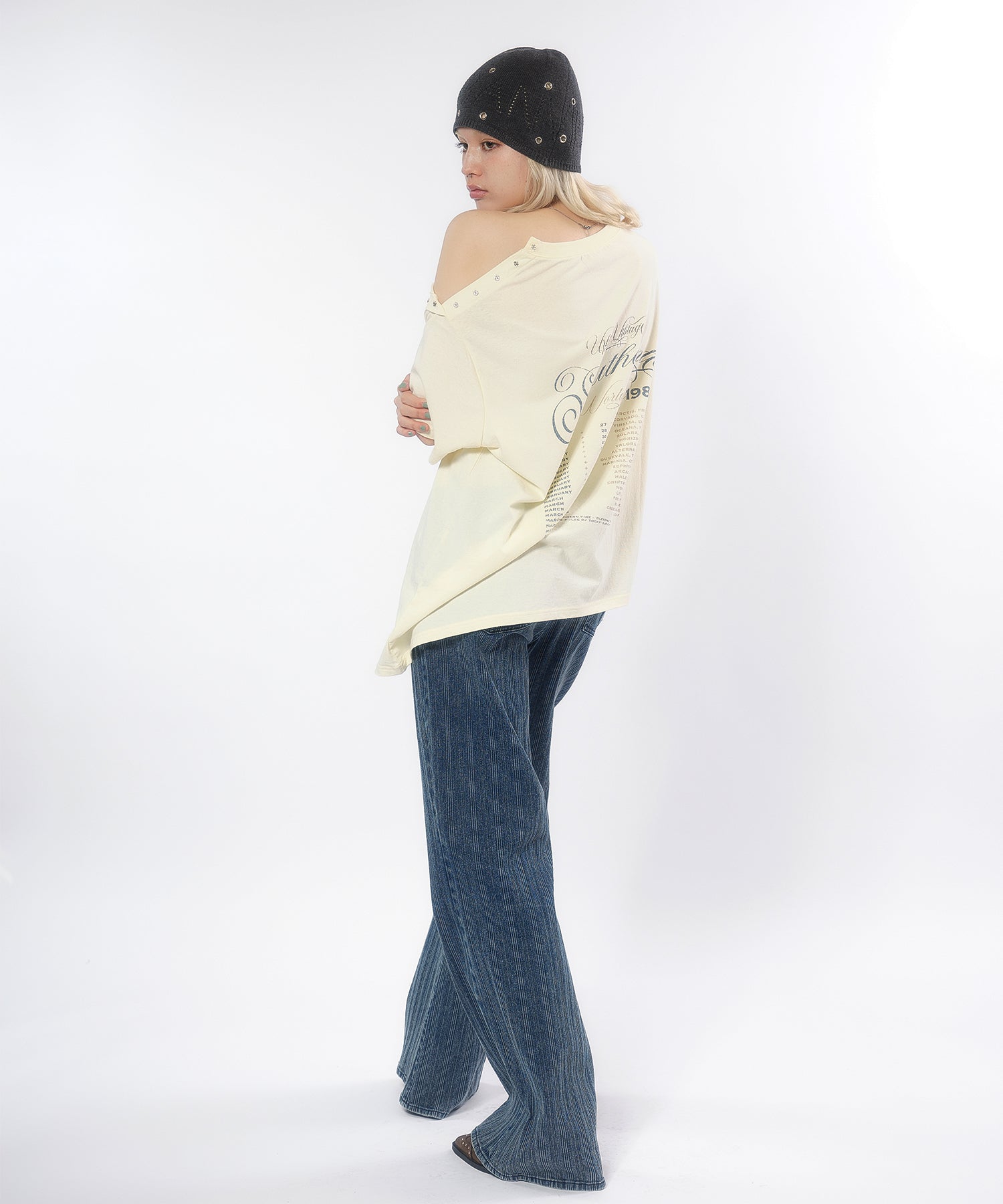 MODEL:170cm/COLOR:IVORY/SIZE:F