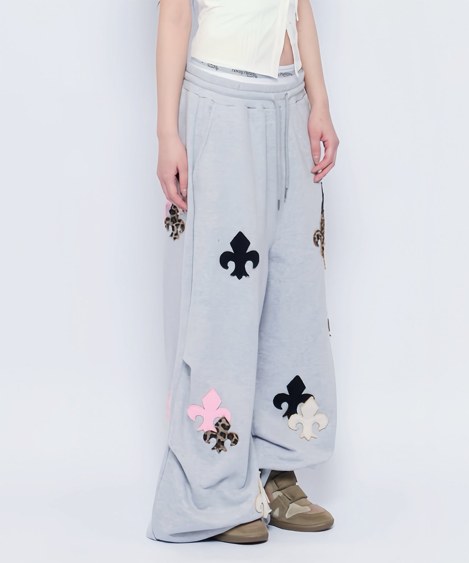 MODEL:155cm/COLOR:GRY/SIZE:F