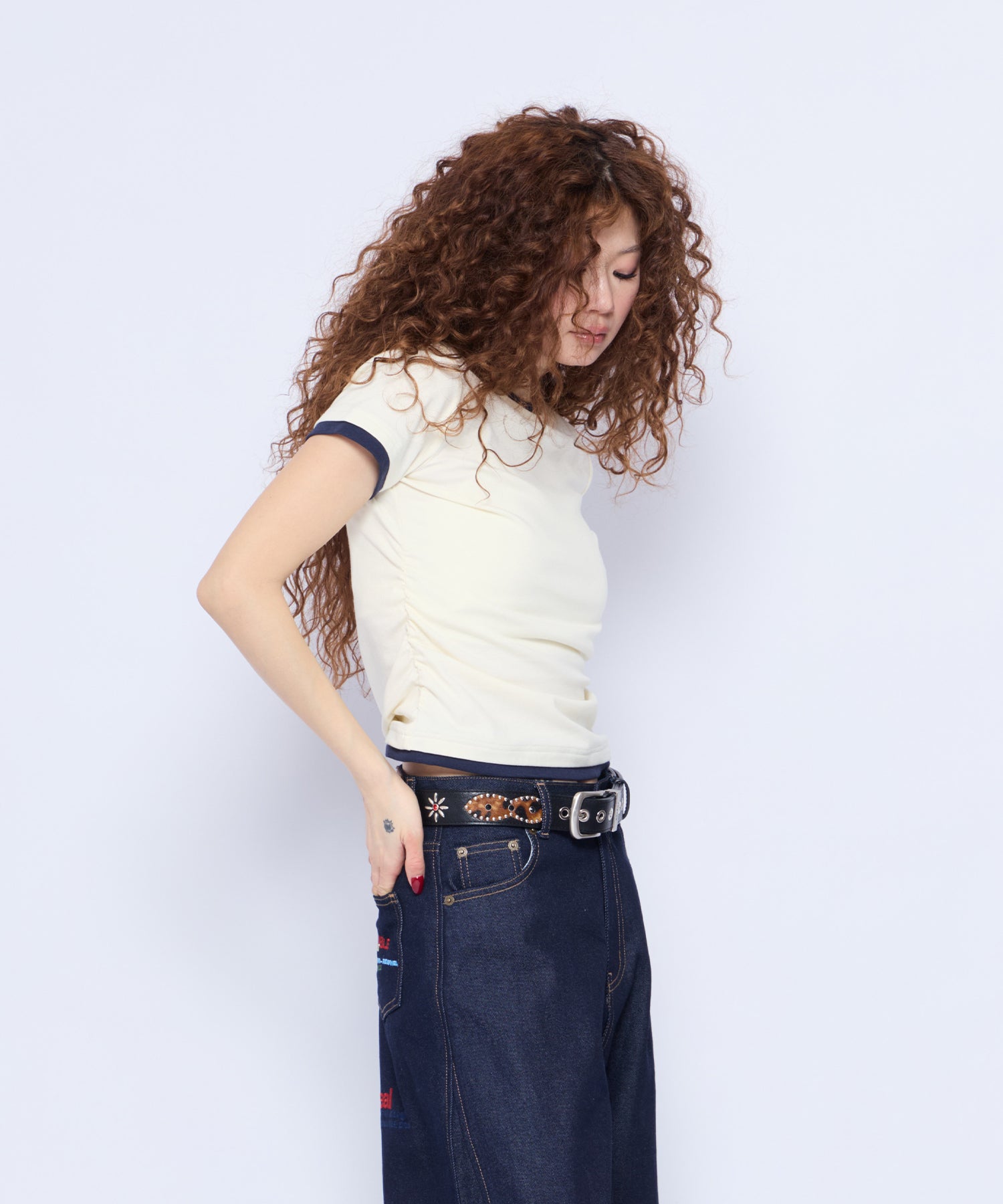 MODEL:168cm/COLOR:WHT/SIZE:F