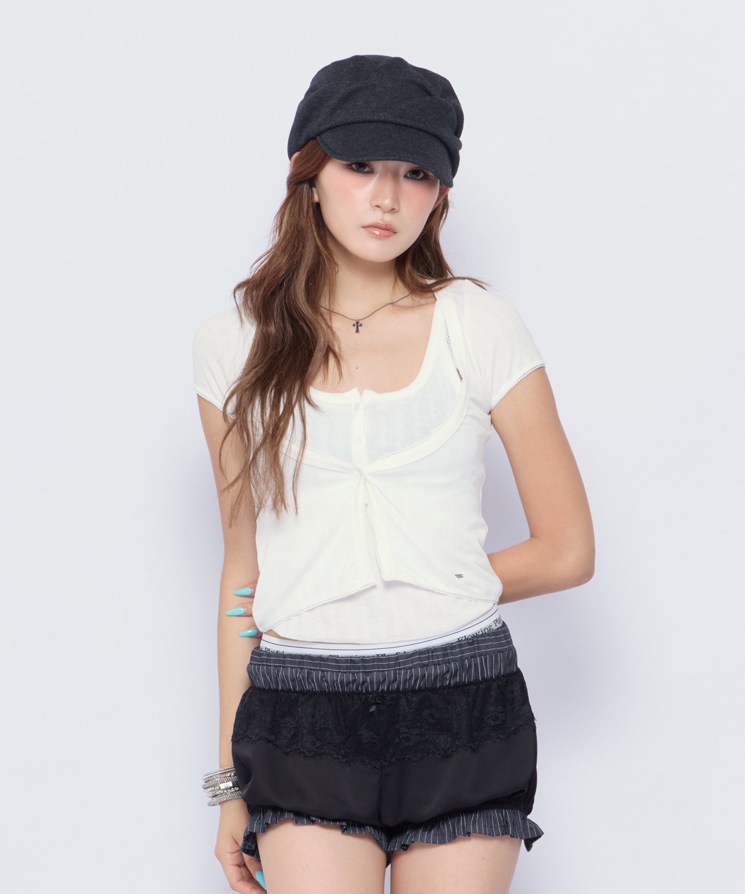 MODEL:170cm/COLOR:WHT/SIZE:F