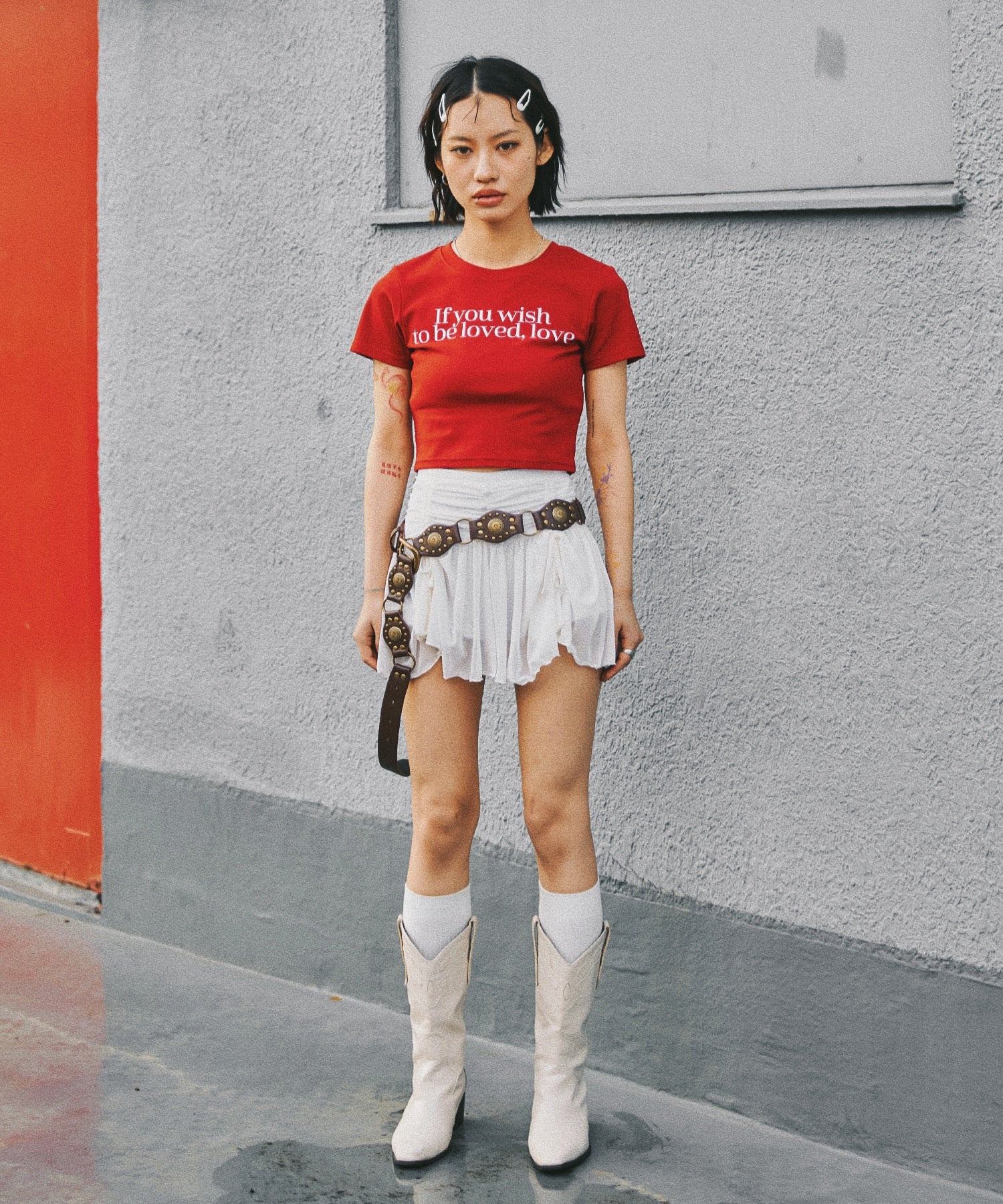 MODEL:161cm/COLOR:WHITE/SIZE:F