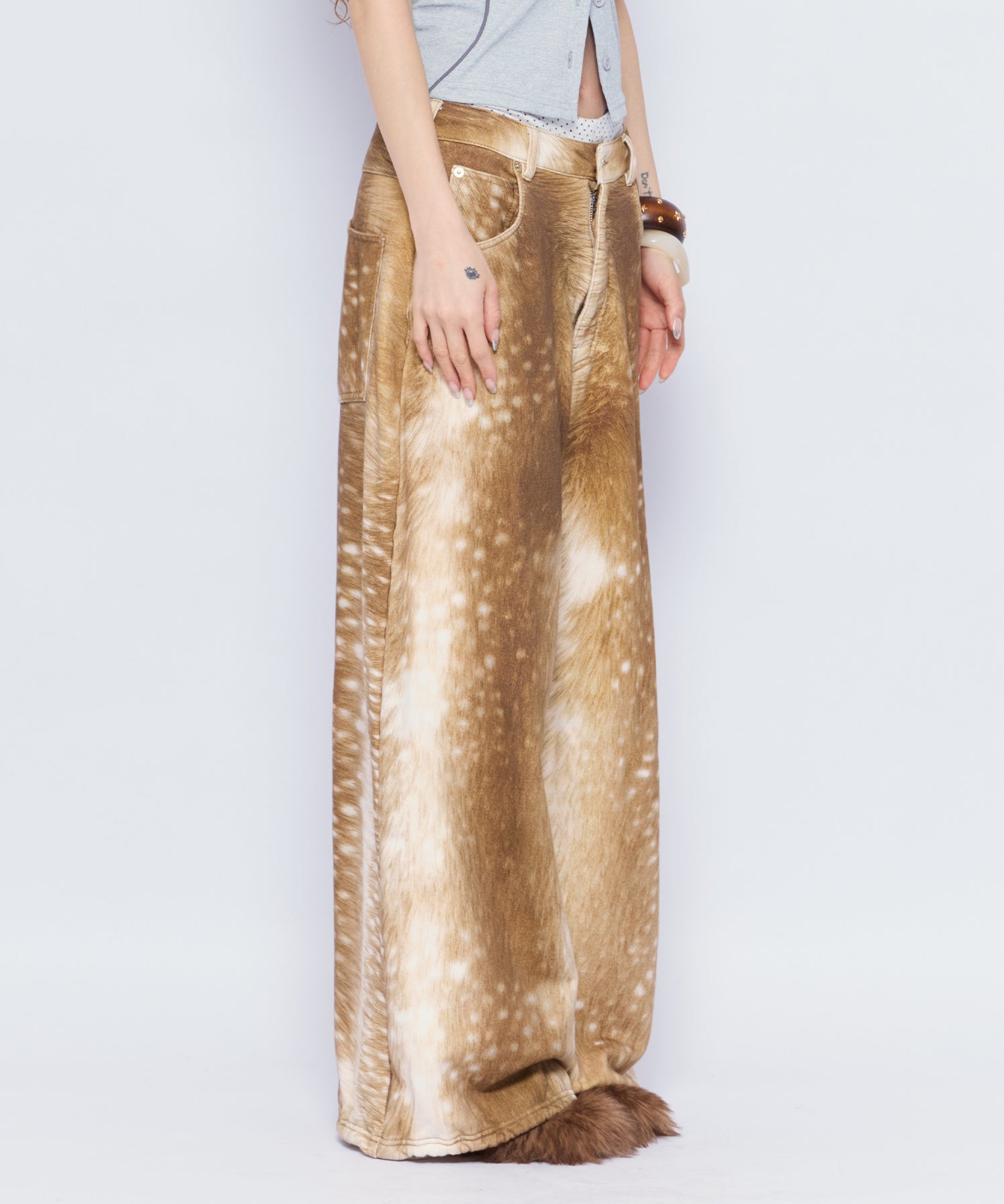 MODEL:168cm/COLOR:BEG/SIZE:F