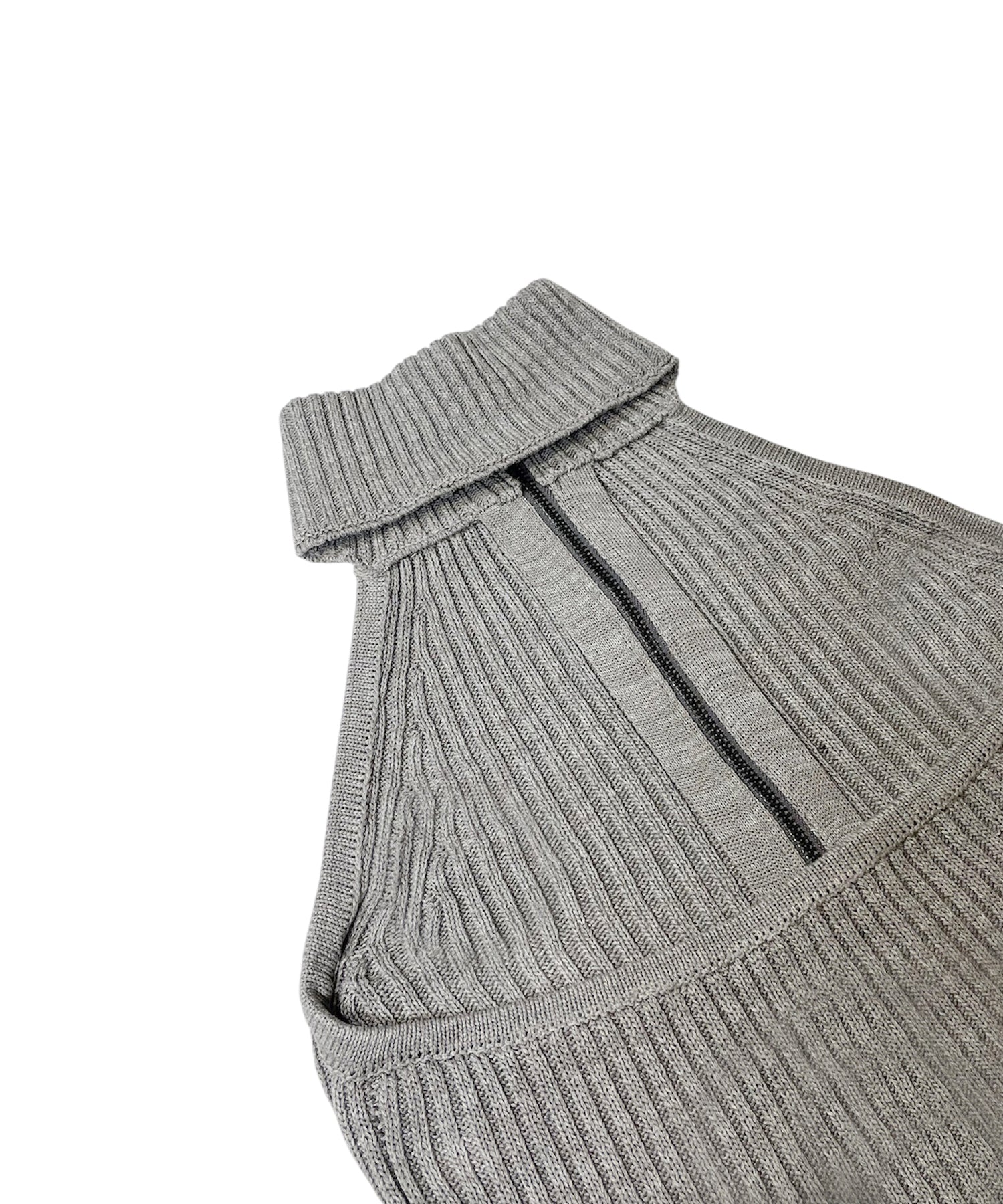 ホルターネックラメニットトップス