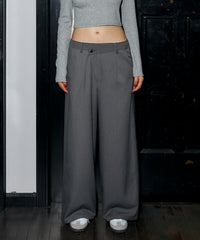 GRY / F