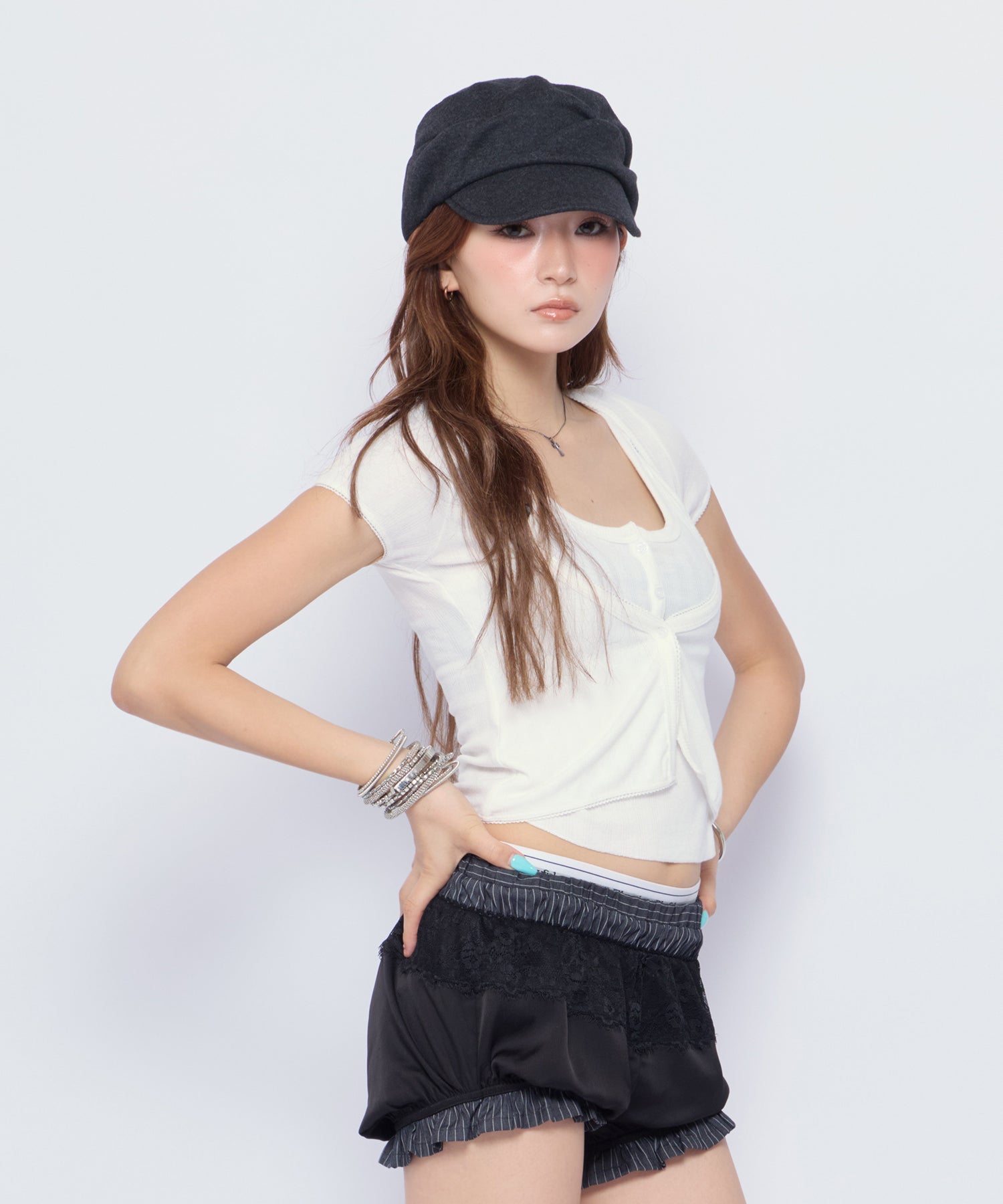 MODEL:170cm/COLOR:WHT/SIZE:F