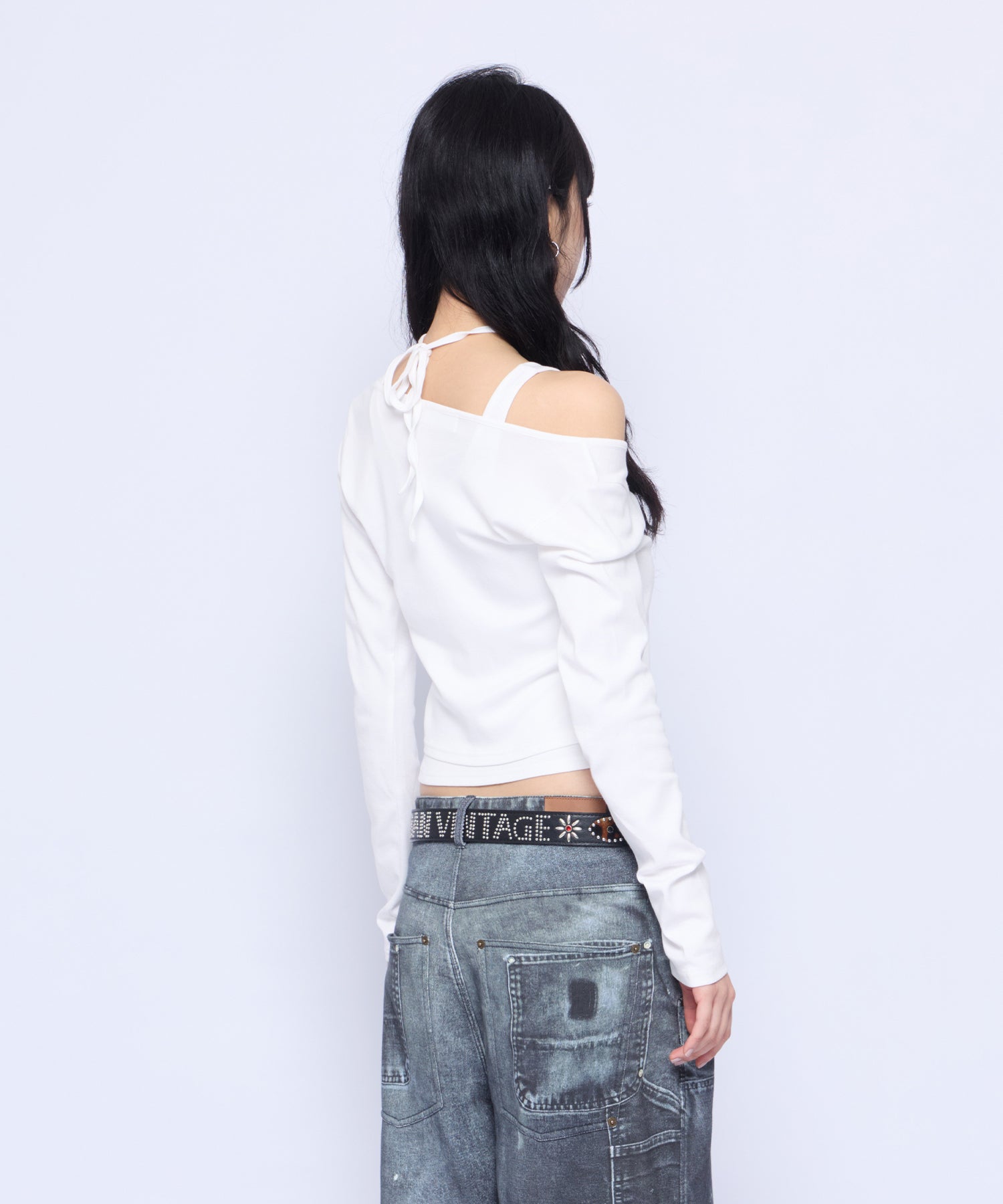 MODEL:172cm/COLOR:WHT/SIZE:F