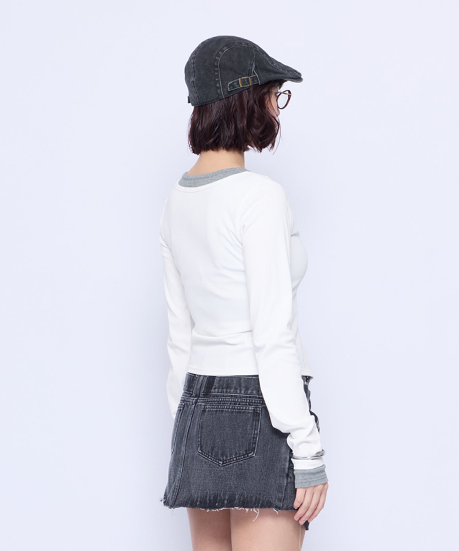 MODEL:165cm/COLOR:WHT/SIZE:F
