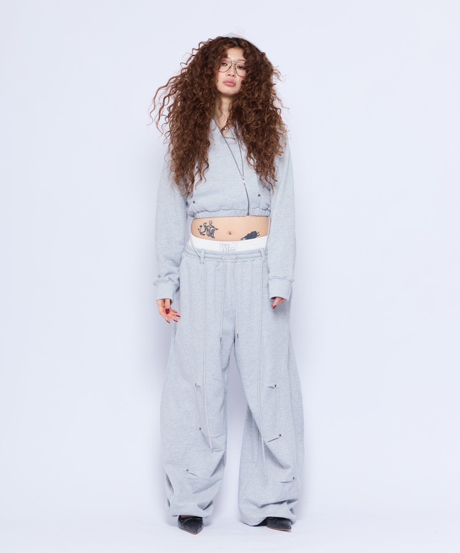 MODEL:168cm/COLOR:GRY/SIZE:F