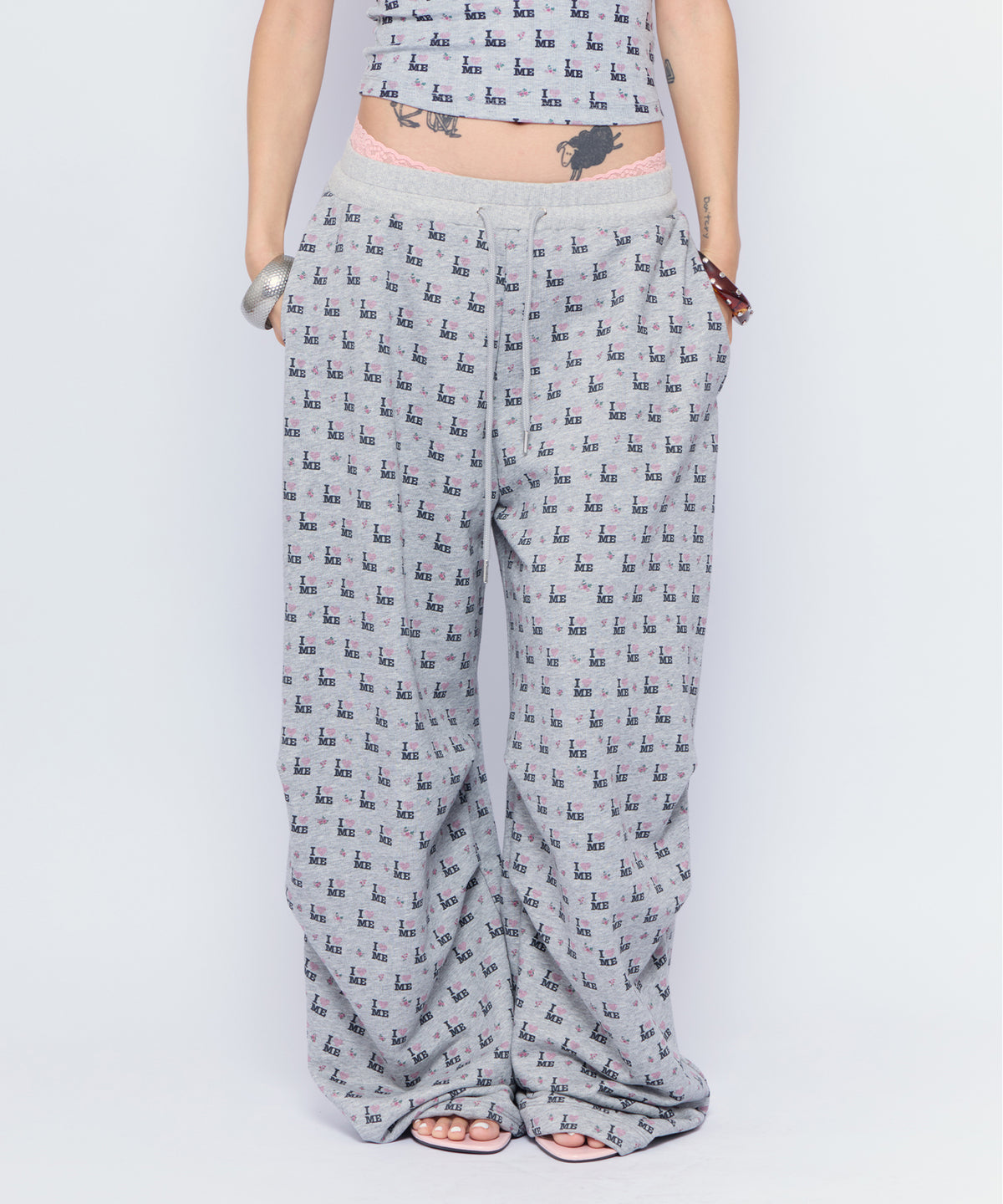 MODEL:168cm/COLOR:GRY/SIZE:F