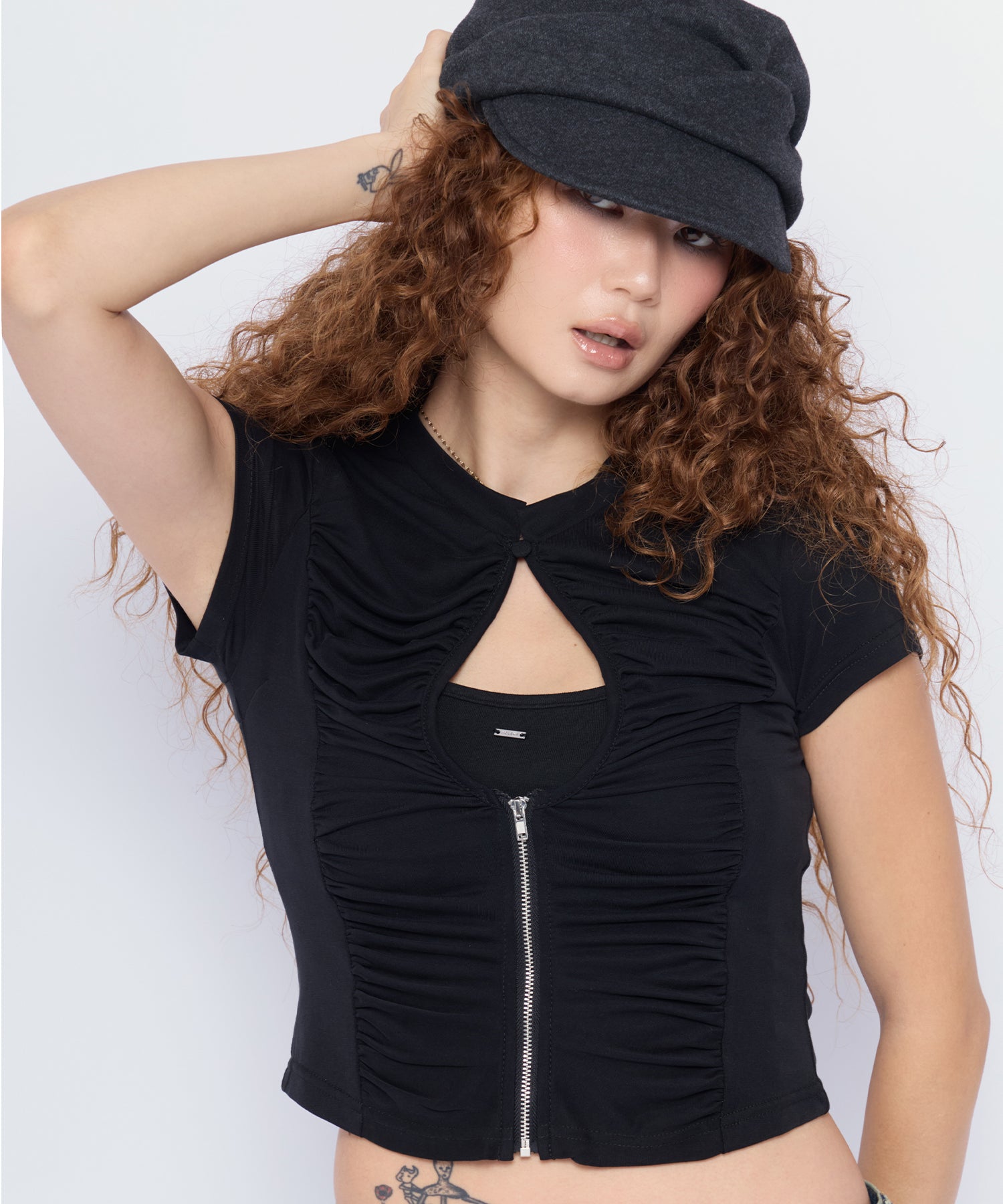 MODEL:168cm/COLOR:BLK/SIZE:F