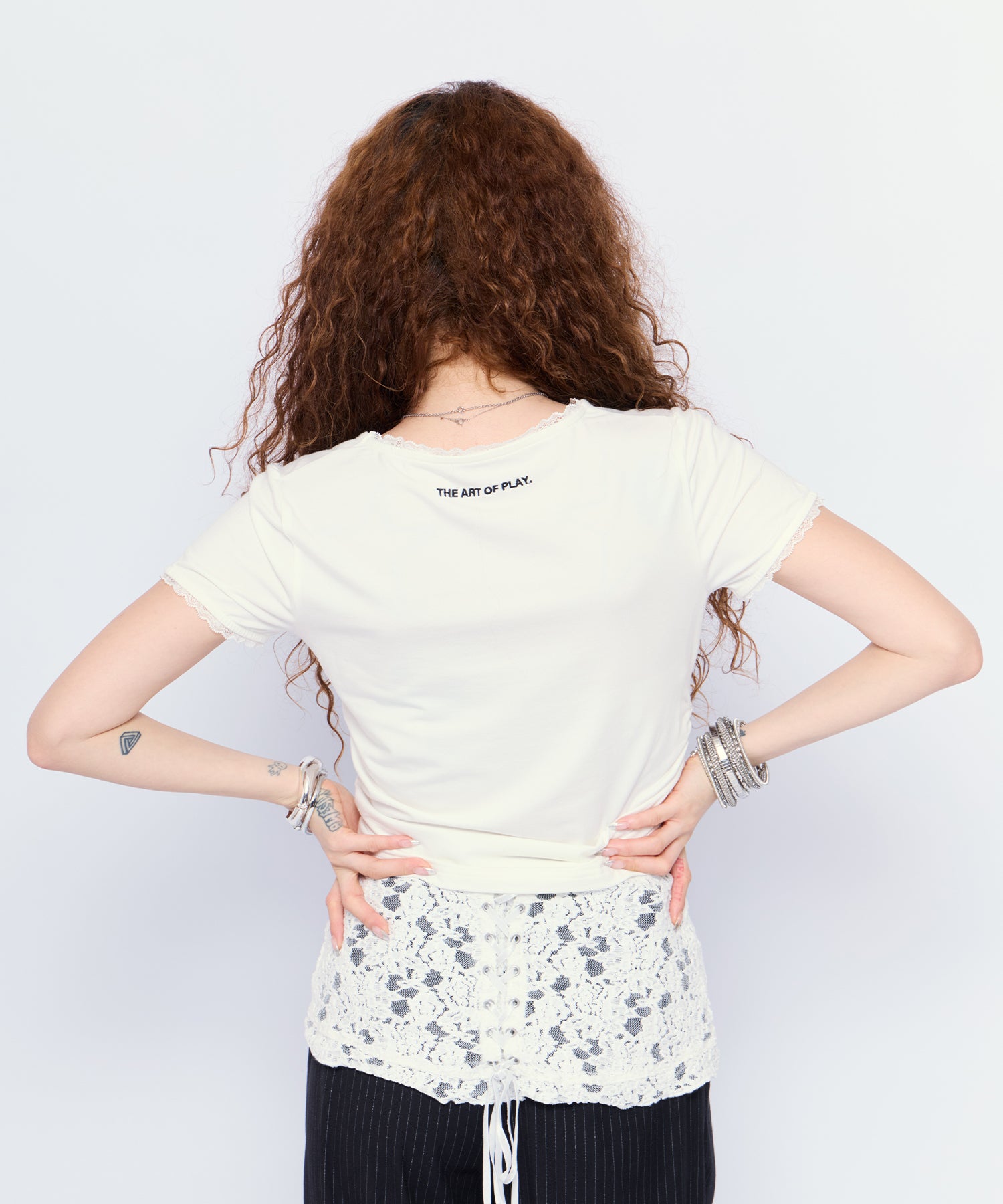 MODEL:168cm/COLOR:WHT/SIZE:F