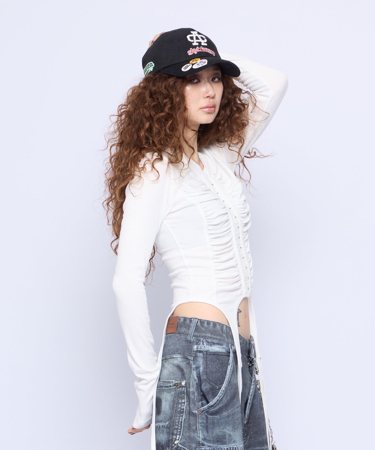 MODEL:168cm/COLOR:WHT/SIZE:F