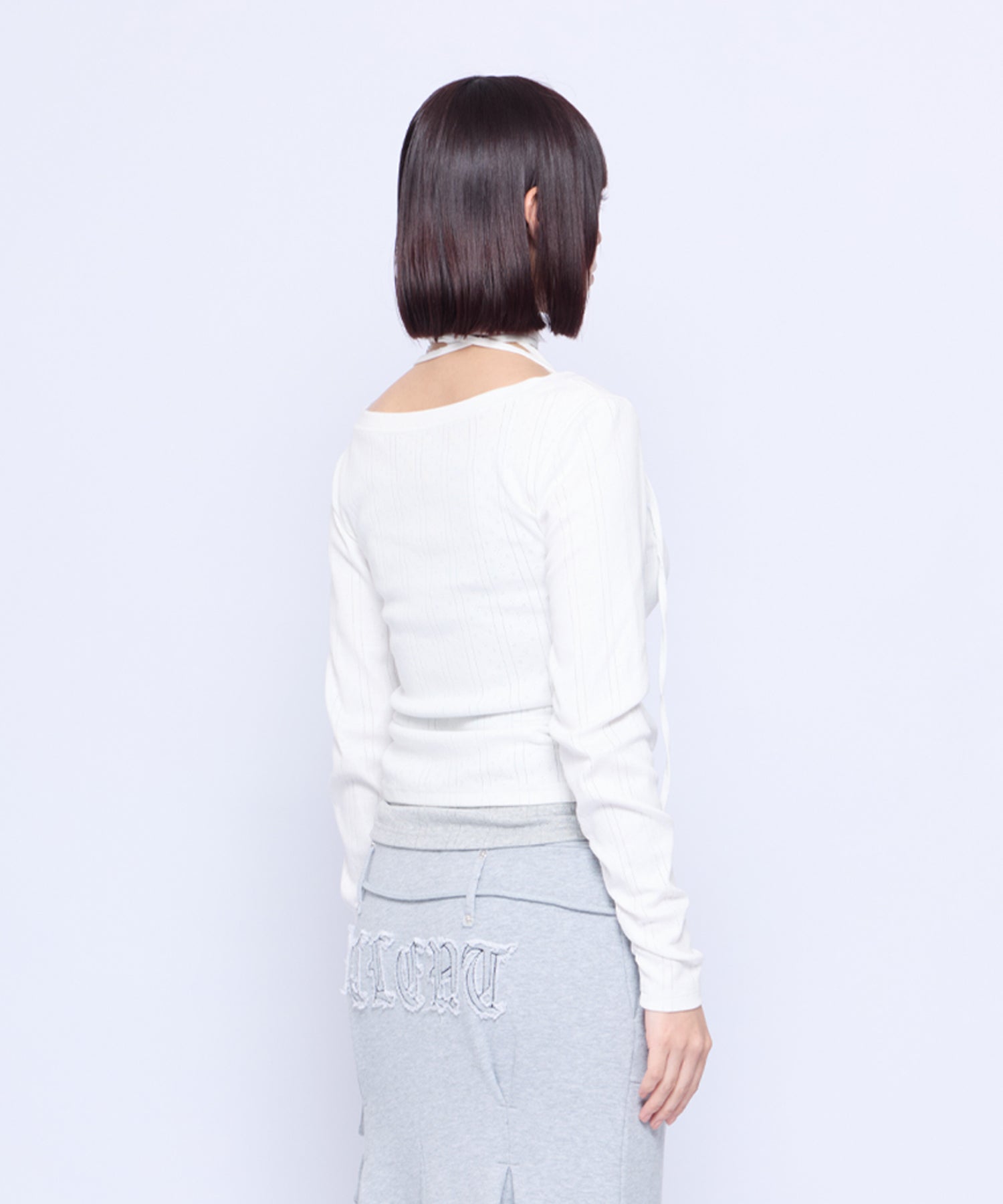 MODEL:165cm/COLOR:WHT/SIZE:F
