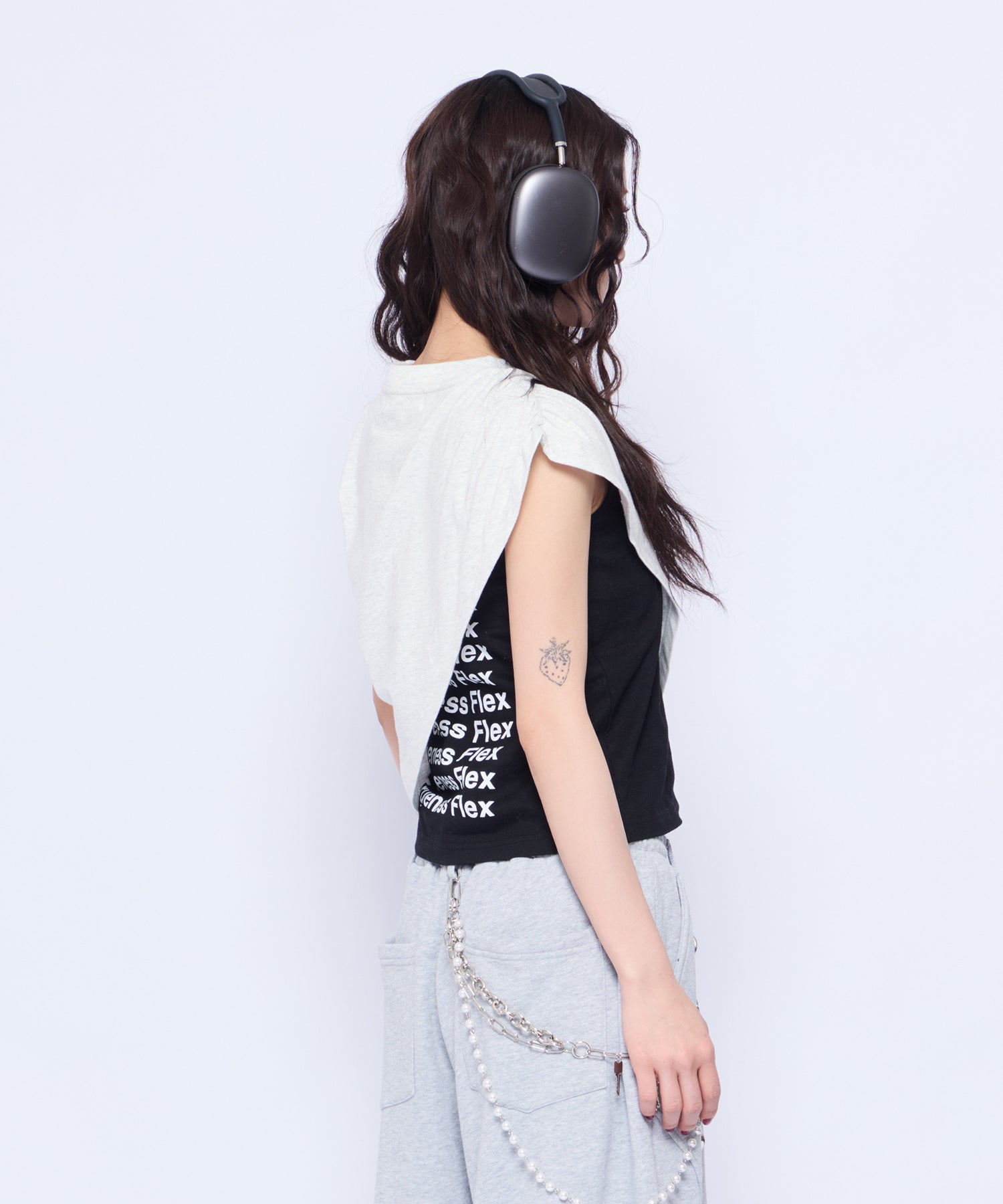 MODEL:160cm/COLOR:WHT/SIZE:F