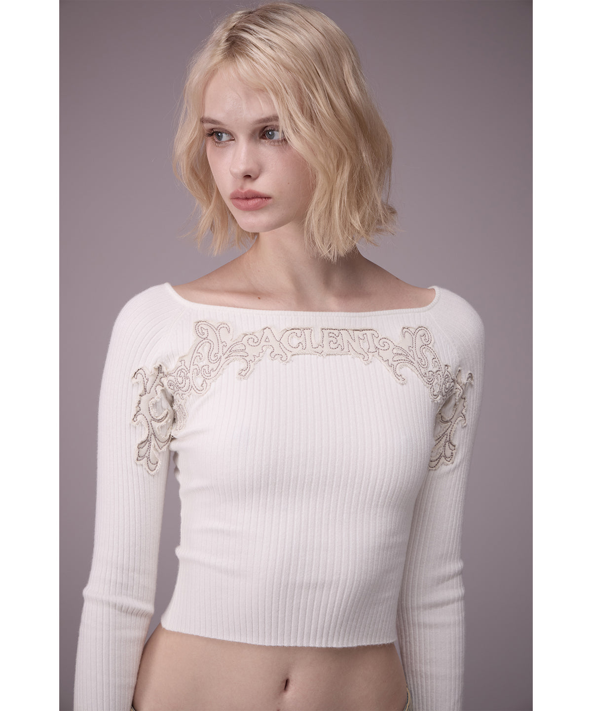 MODEL:176cm/COLOR:WHT/SIZE:F