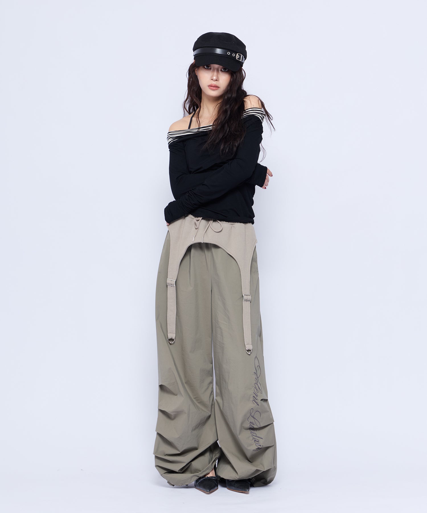 MODEL:160cm/COLOR:KHA/SIZE:F