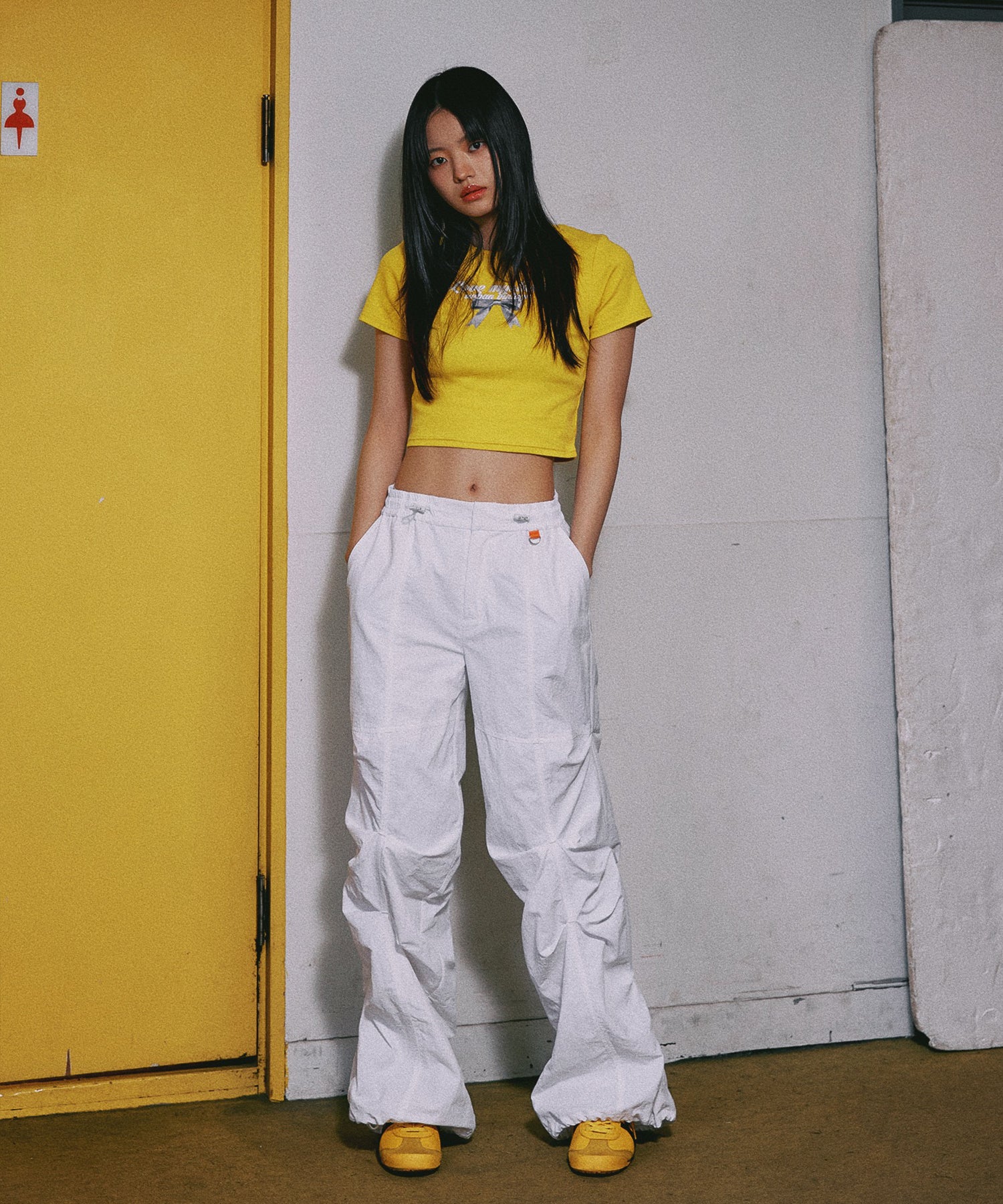 MODEL:168cm/COLOR:WHITE/SIZE:F