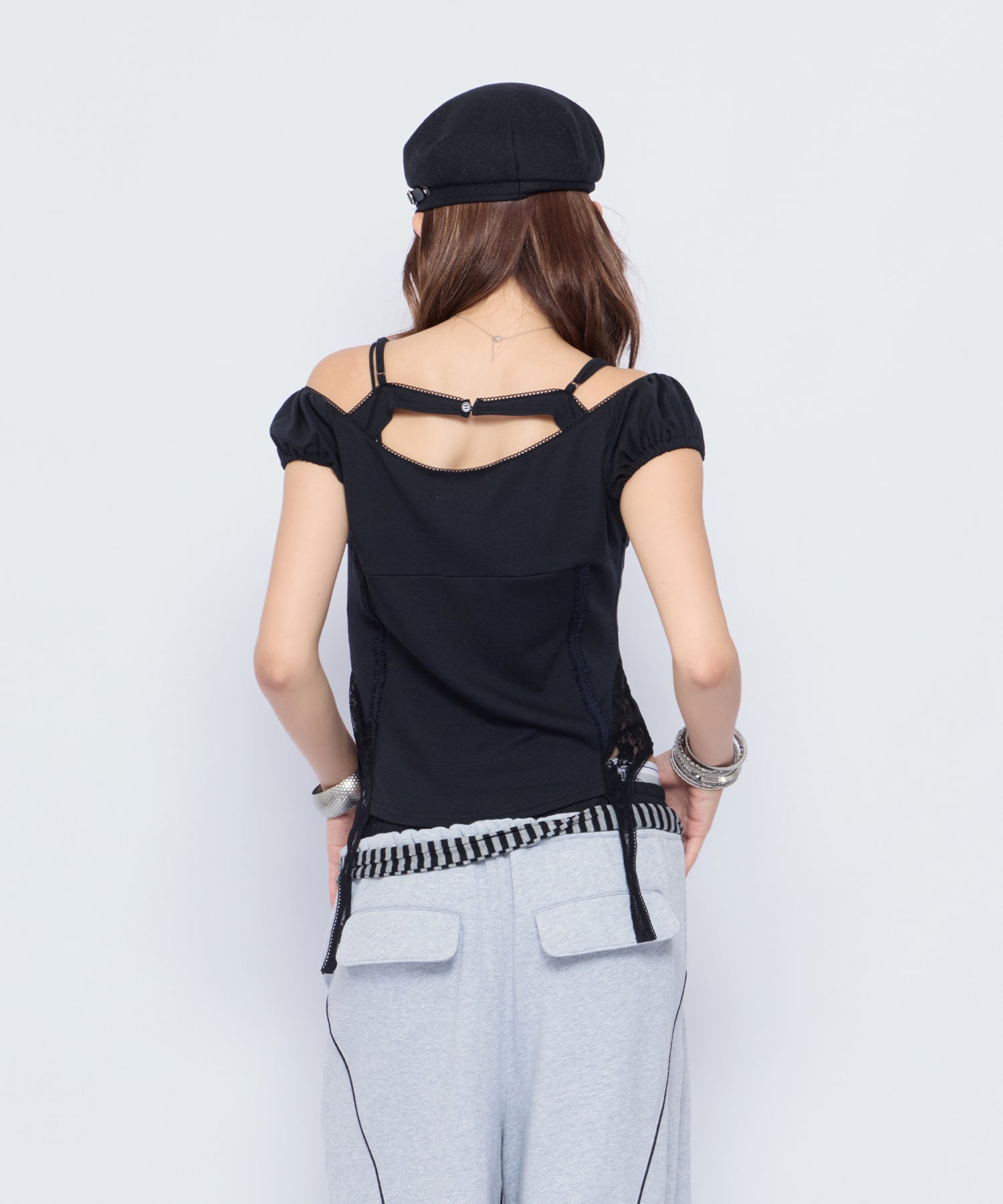 MODEL:170cm/COLOR:BLK/SIZE:F