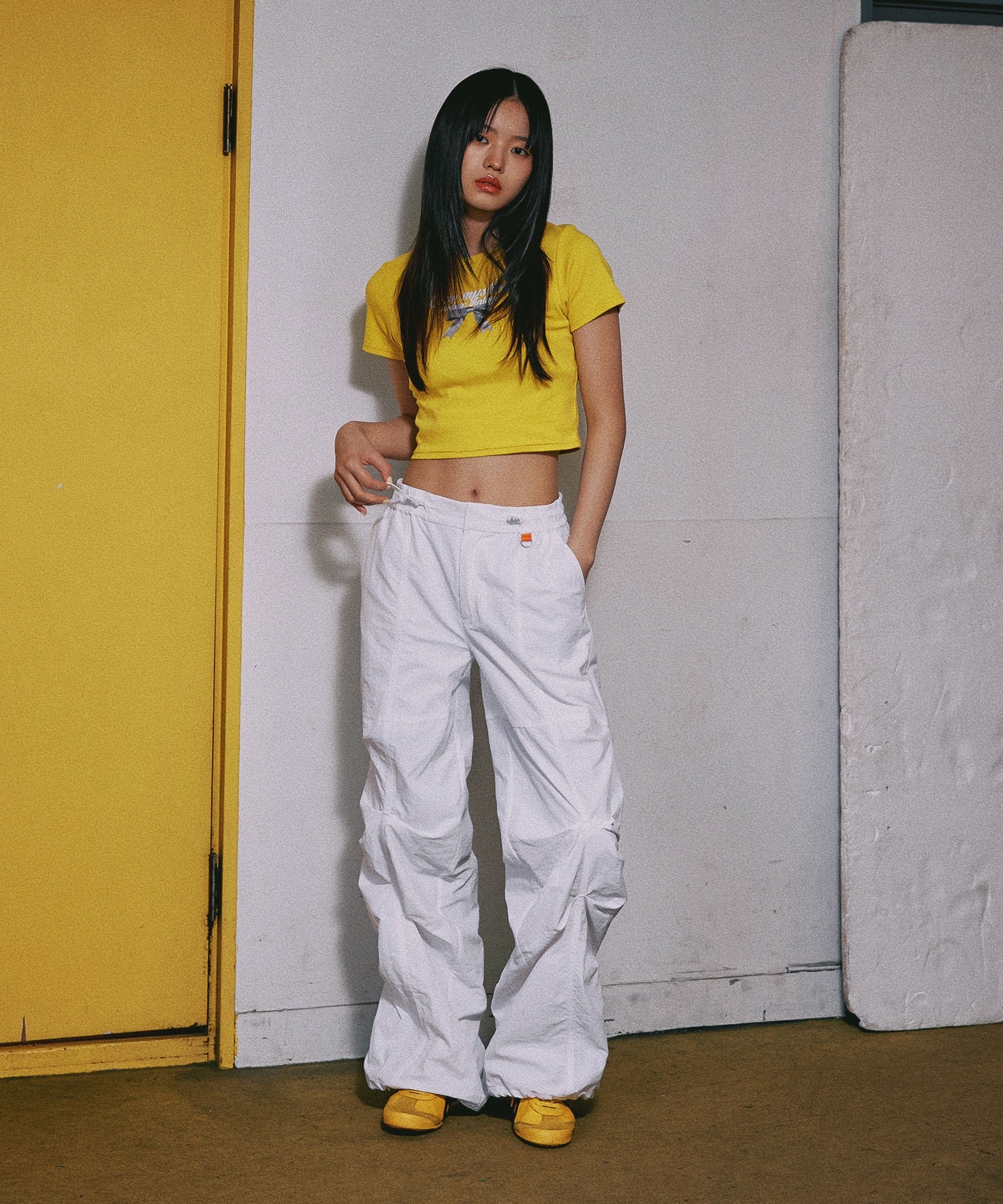 MODEL:168cm/COLOR:WHITE/SIZE:F