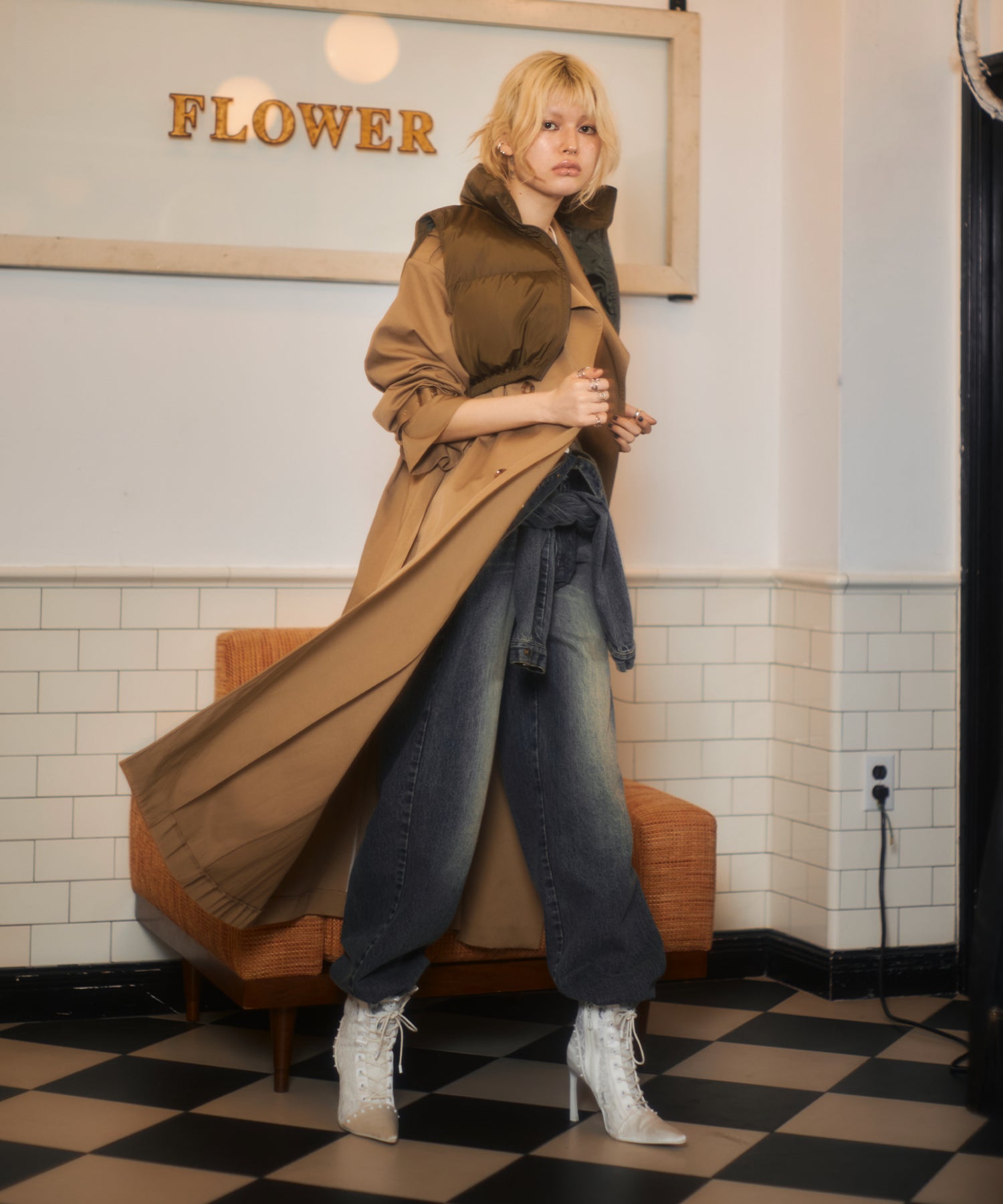 MODEL:170cm/COLOR:BEIGE/SIZE:F