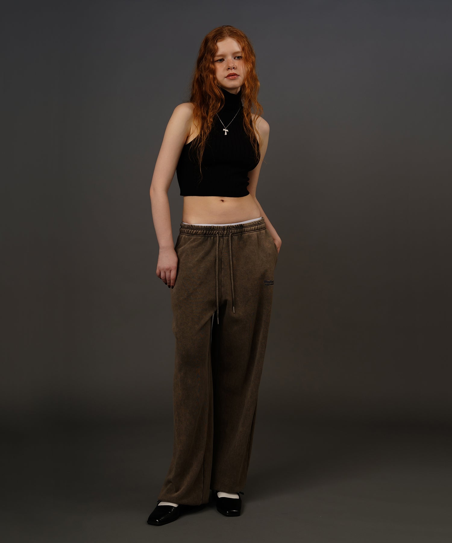 MODEL:174cm/COLOR:BLACK/SIZE:F