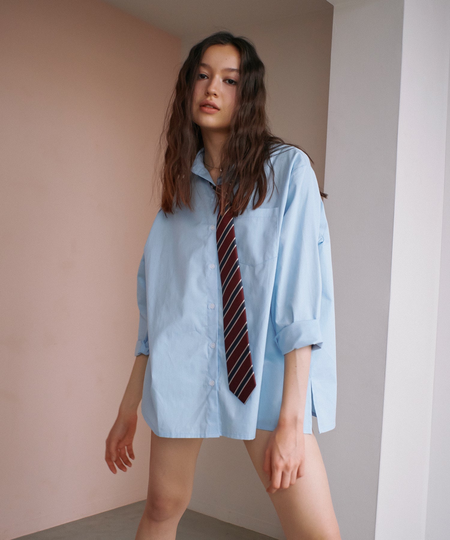 Tie set over shirt