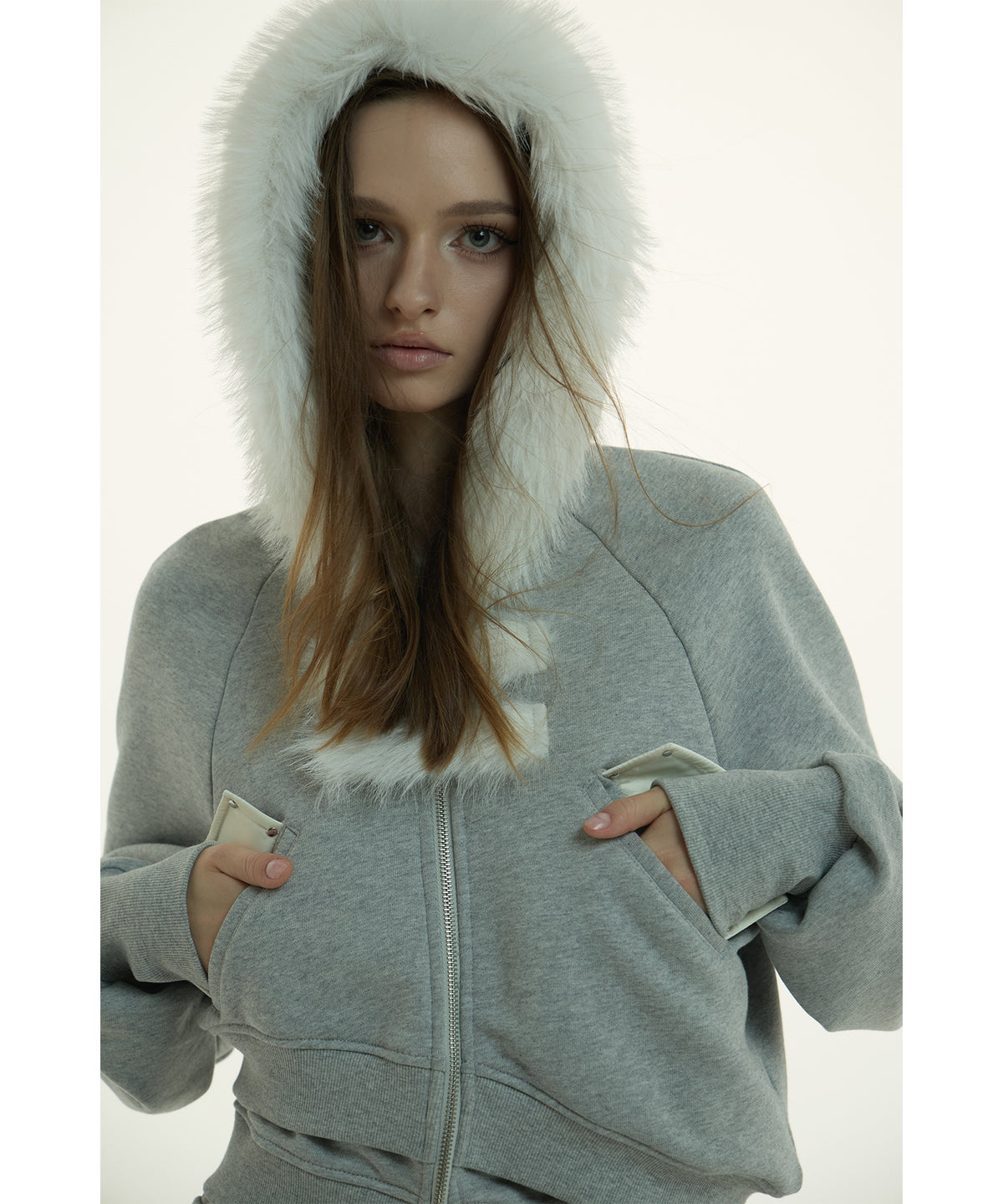 MODEL:173cm/COLOR:GRY/SIZE:F