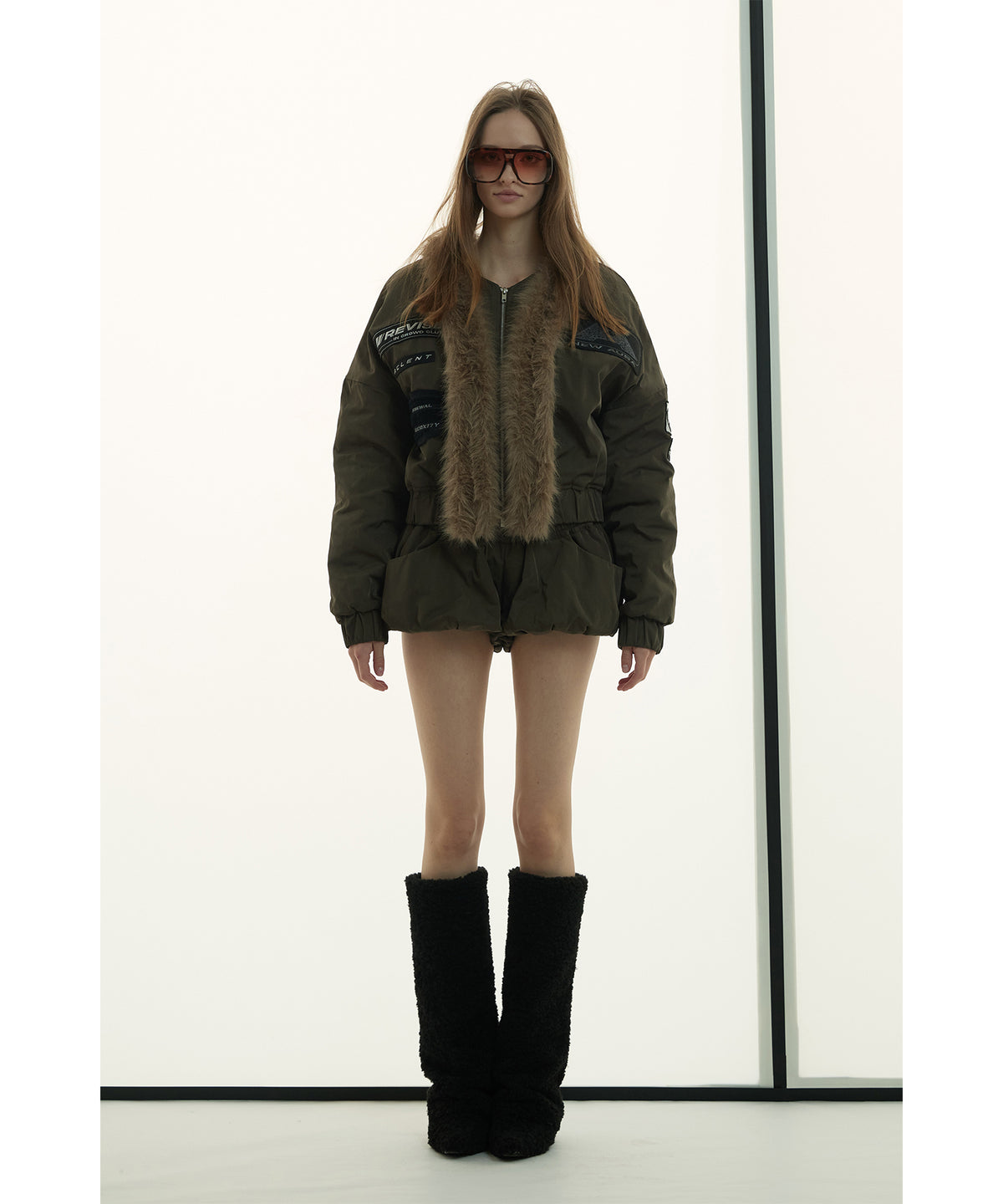 MODEL:173cm/COLOR:BRN/SIZE:F