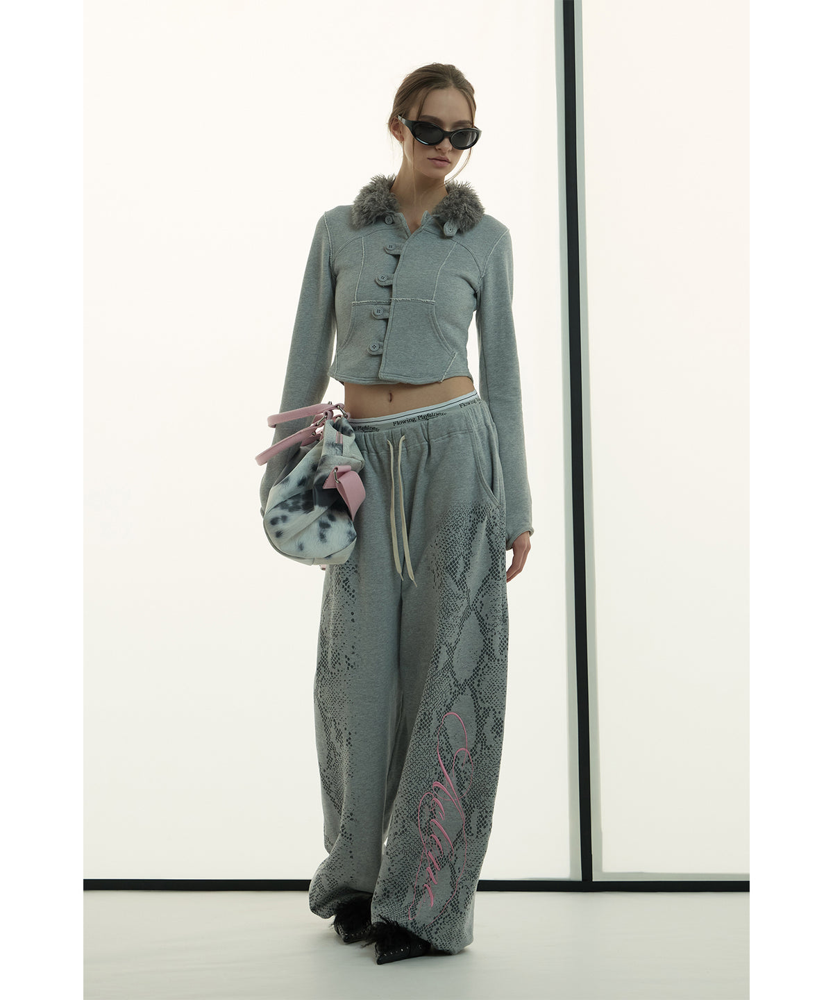 MODEL:173cm/COLOR:GRY/SIZE:F