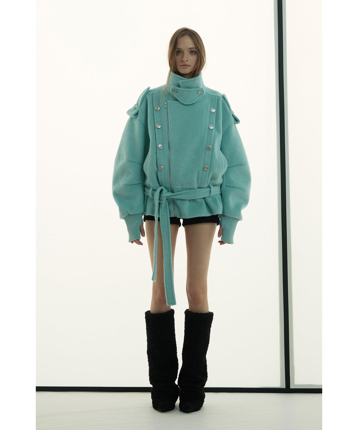 MODEL:173cm/COLOR:L/TRQ/SIZE:F