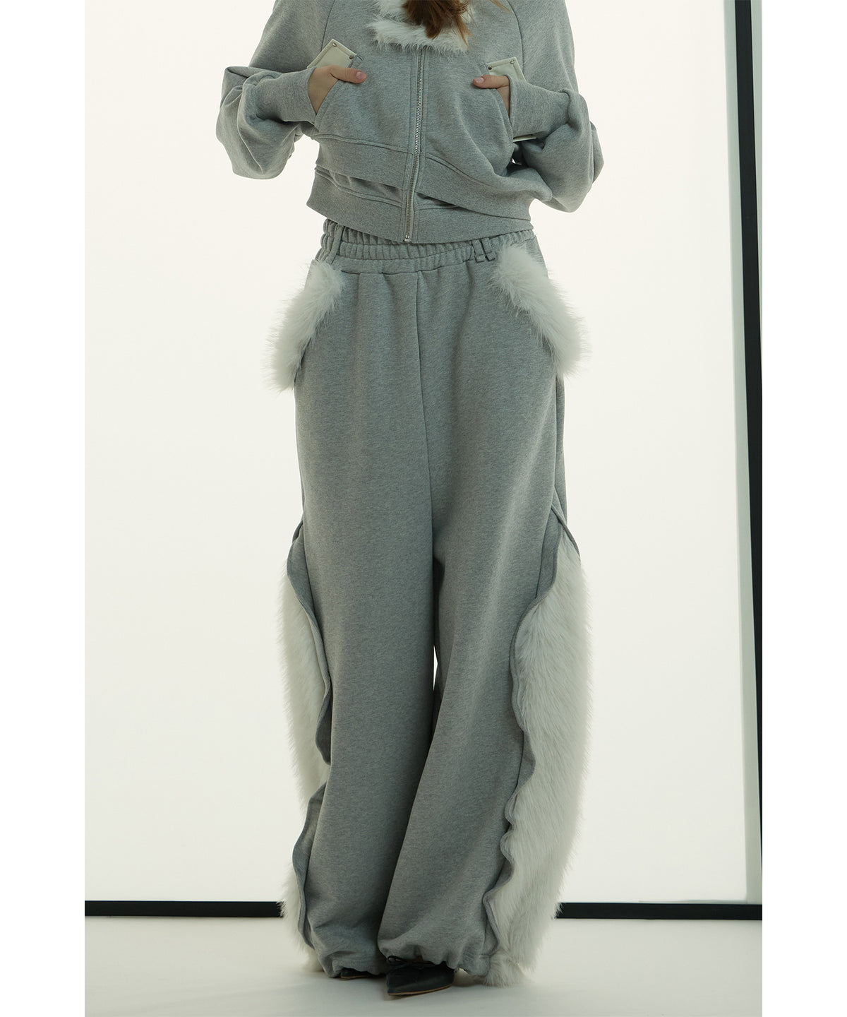 MODEL:173cm/COLOR:GRY/SIZE:F