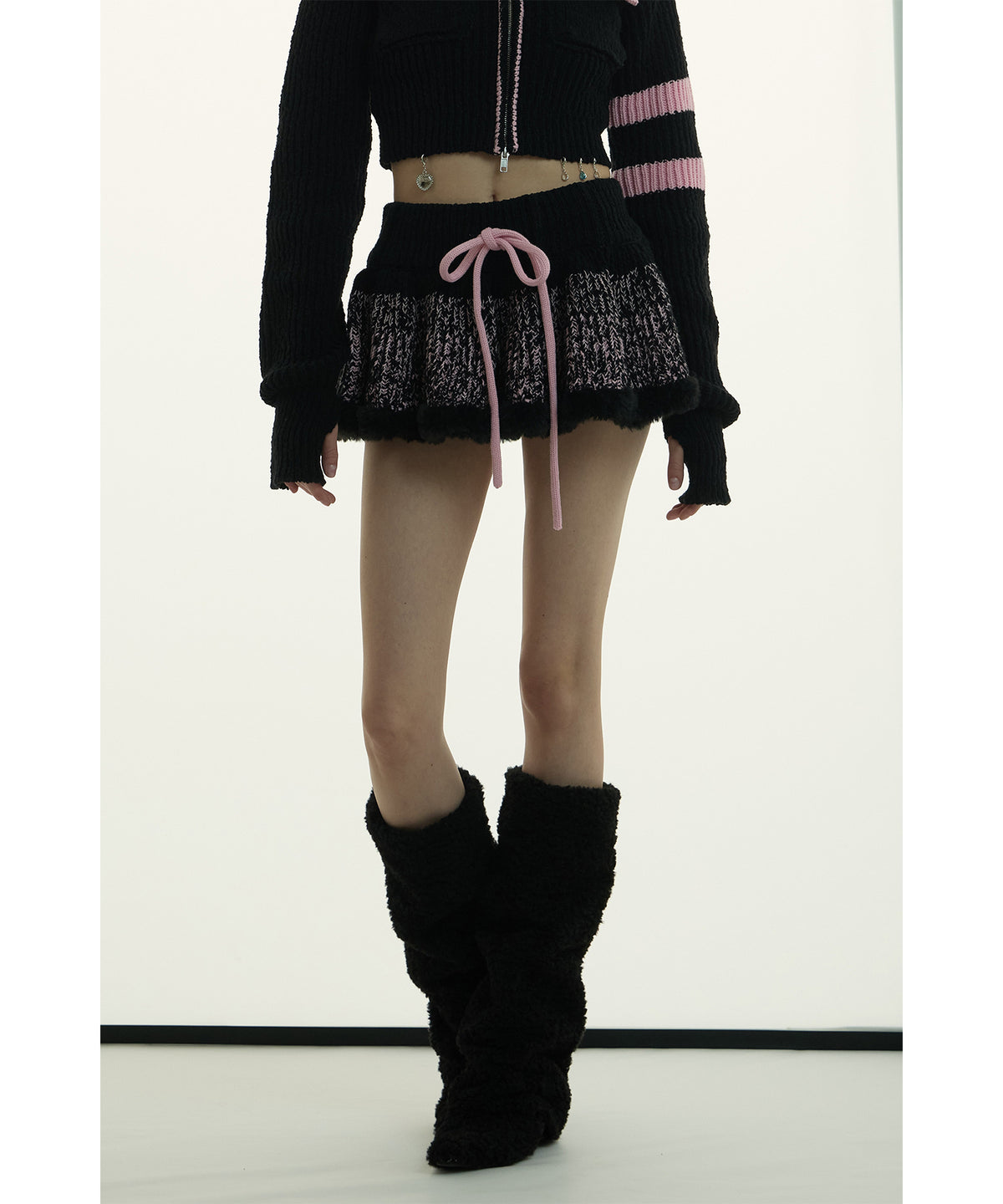 MODEL:173cm/COLOR:BLK/SIZE:F
