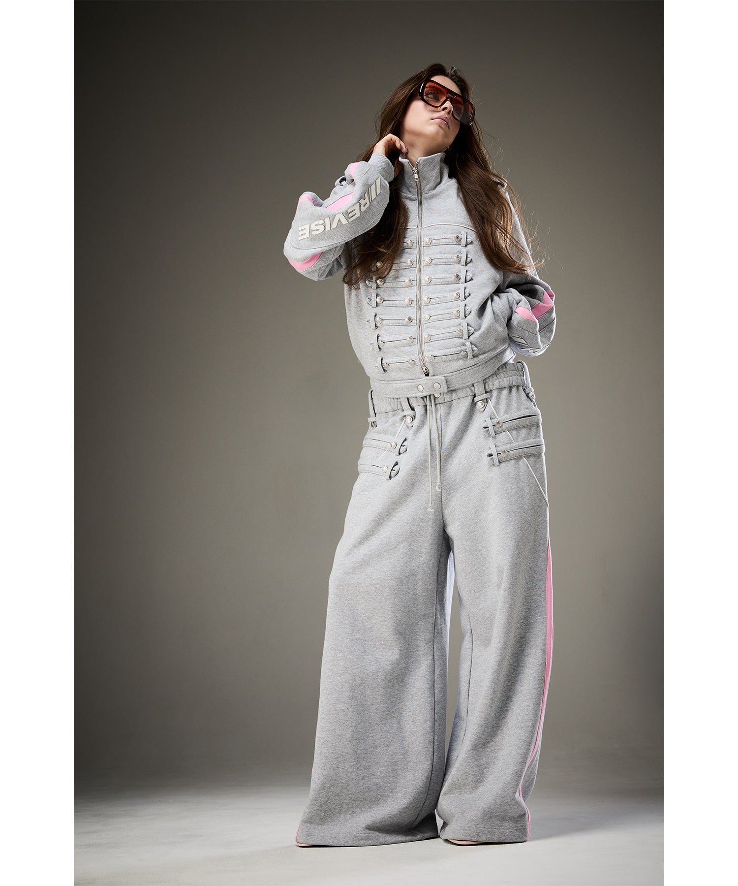MODEL:171cm/COLOR:GRY/SIZE:F