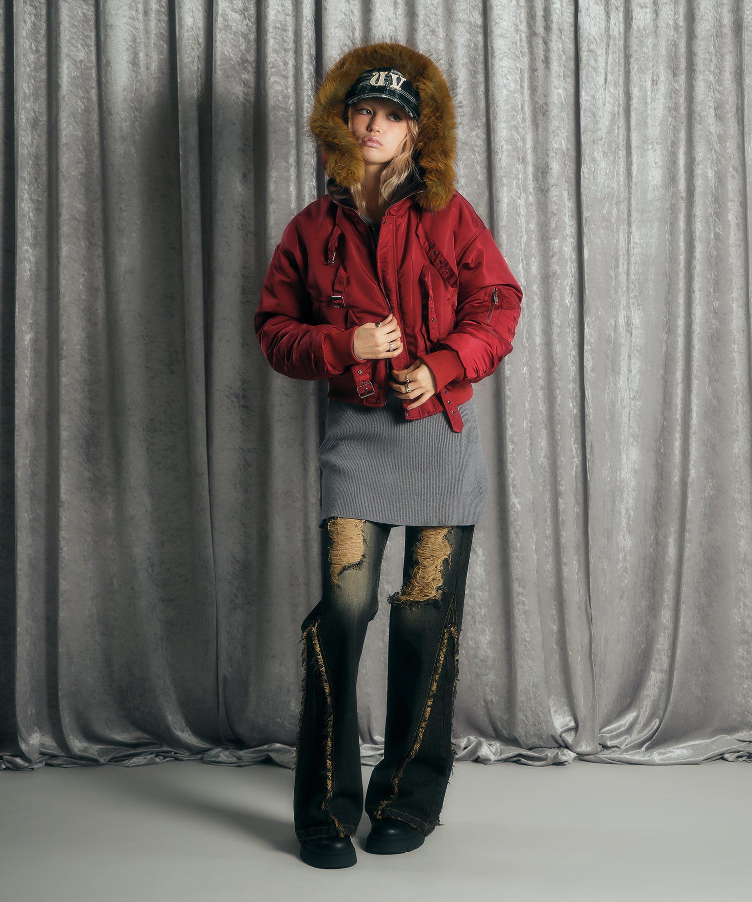 MODEL:170cm/COLOR:RED/SIZE:F