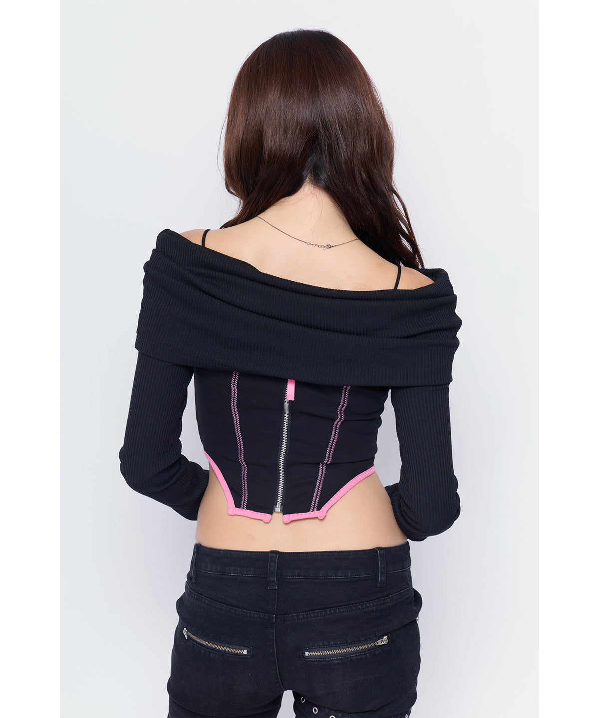 MODEL:170cm/COLOR:BLK/SIZE:F