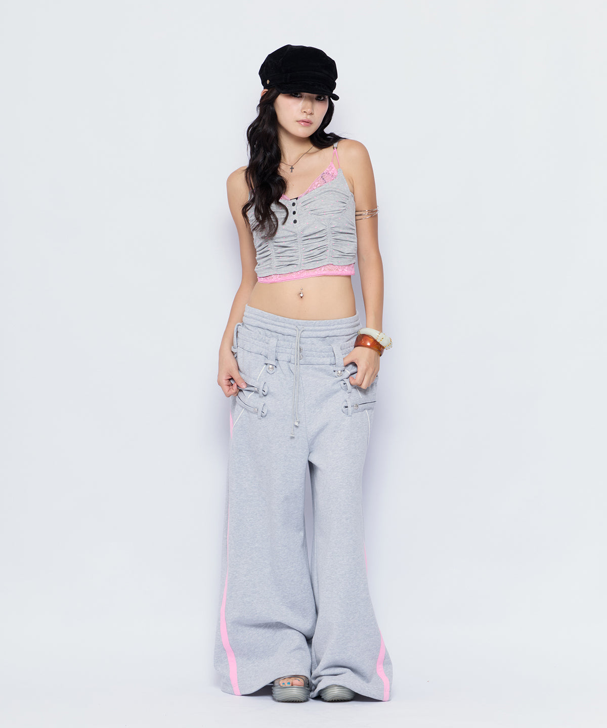 MODEL:170cm/COLOR:GRY/SIZE:F