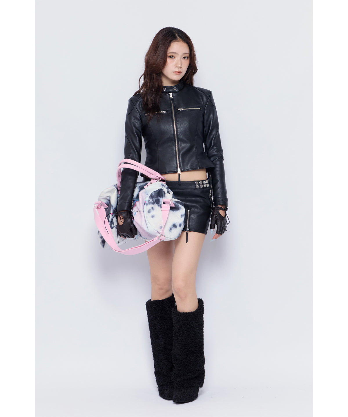 MODEL:170cm/COLOR:BLK/SIZE:F